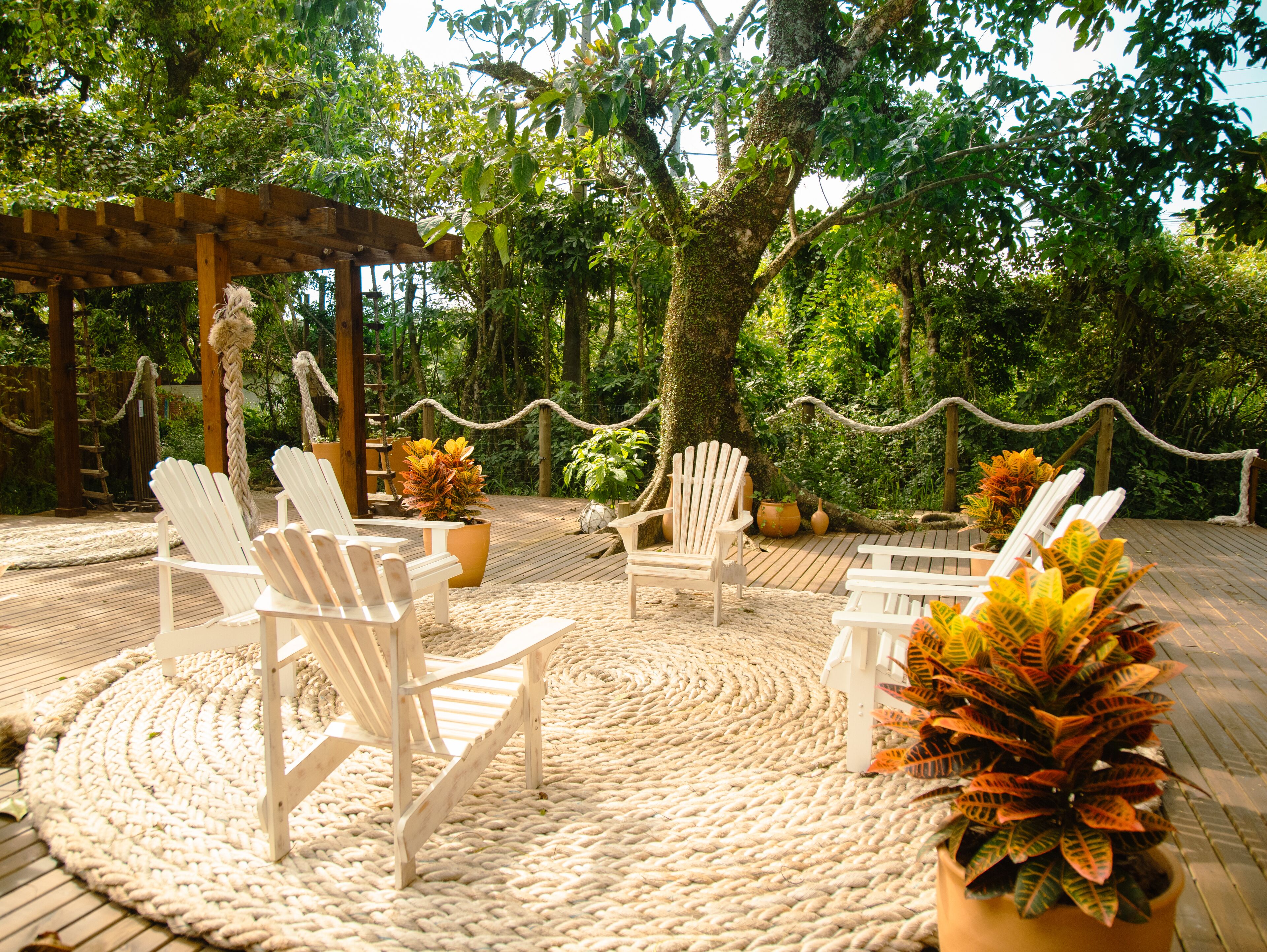 Ilha Do Mel Lodges