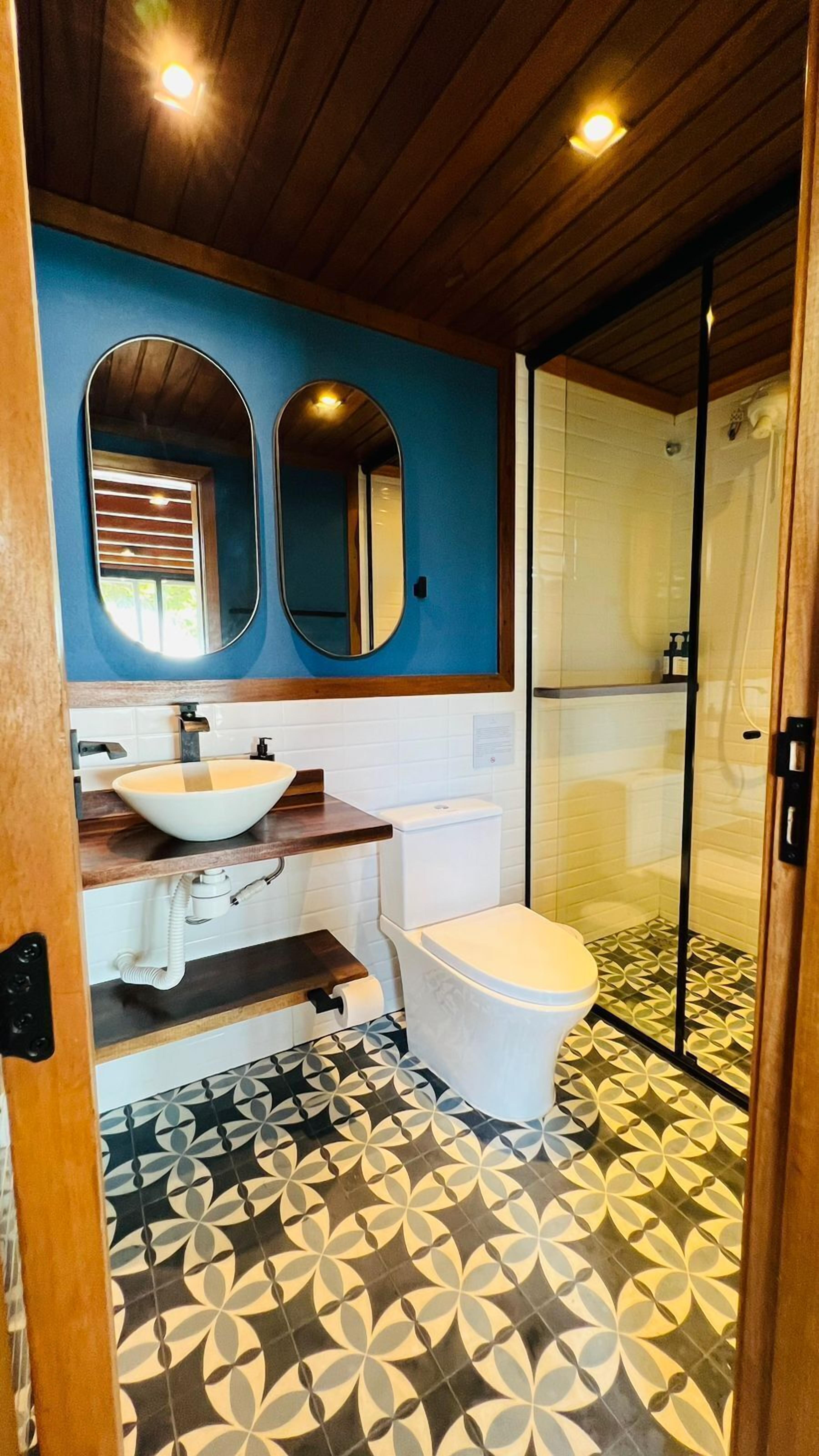 Ilha Do Mel Lodges