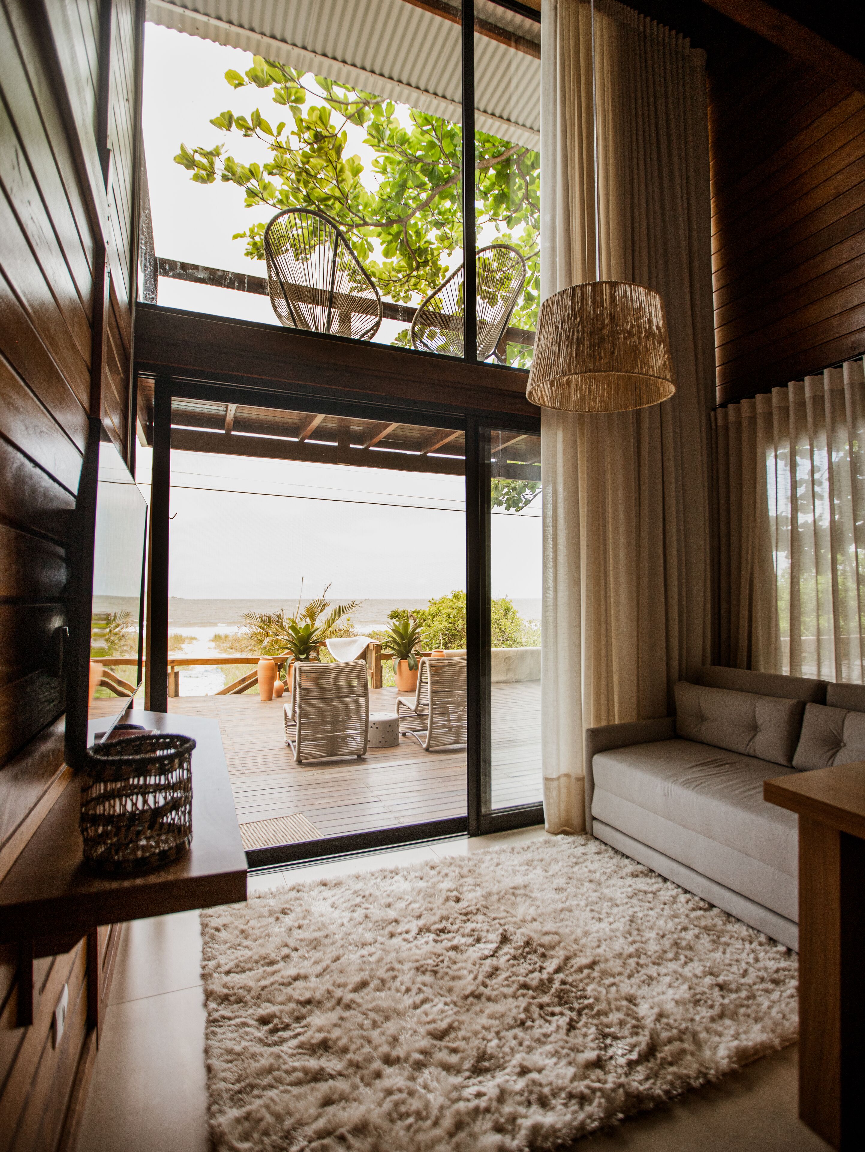 Ilha Do Mel Lodges