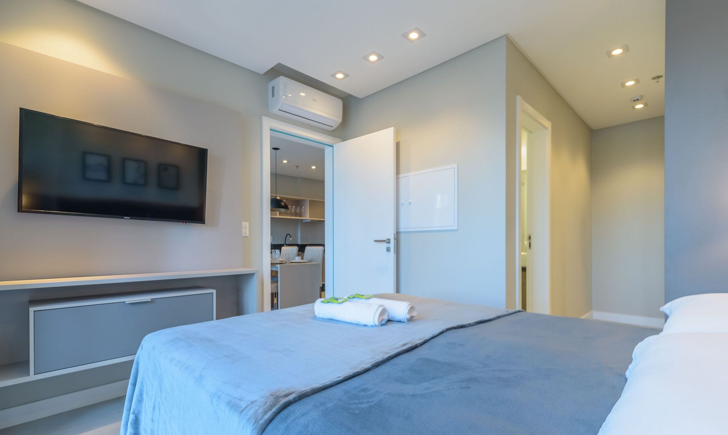 MHFs Apartamentos com Vista Mar Itapema