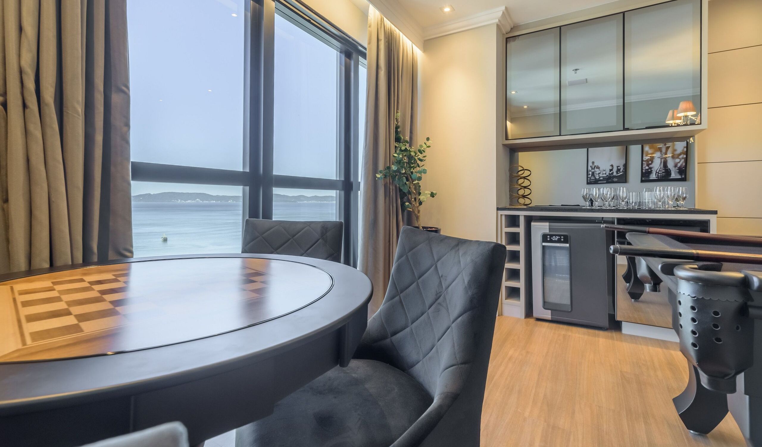 MHFs Apartamentos com Vista Mar Itapema