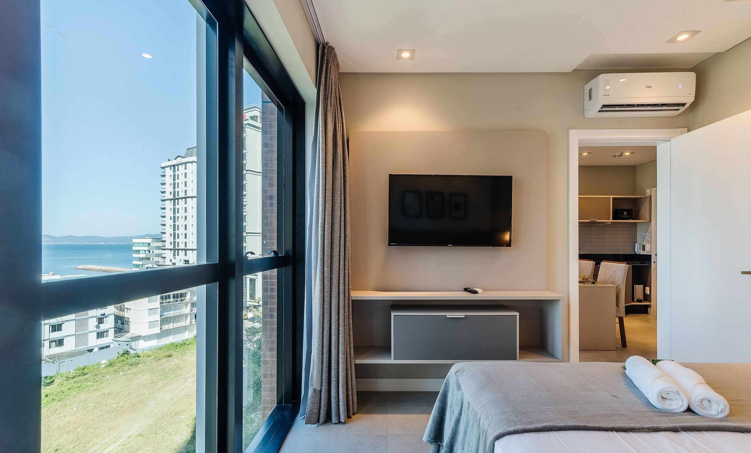 MHFs Apartamentos com Vista Mar Itapema