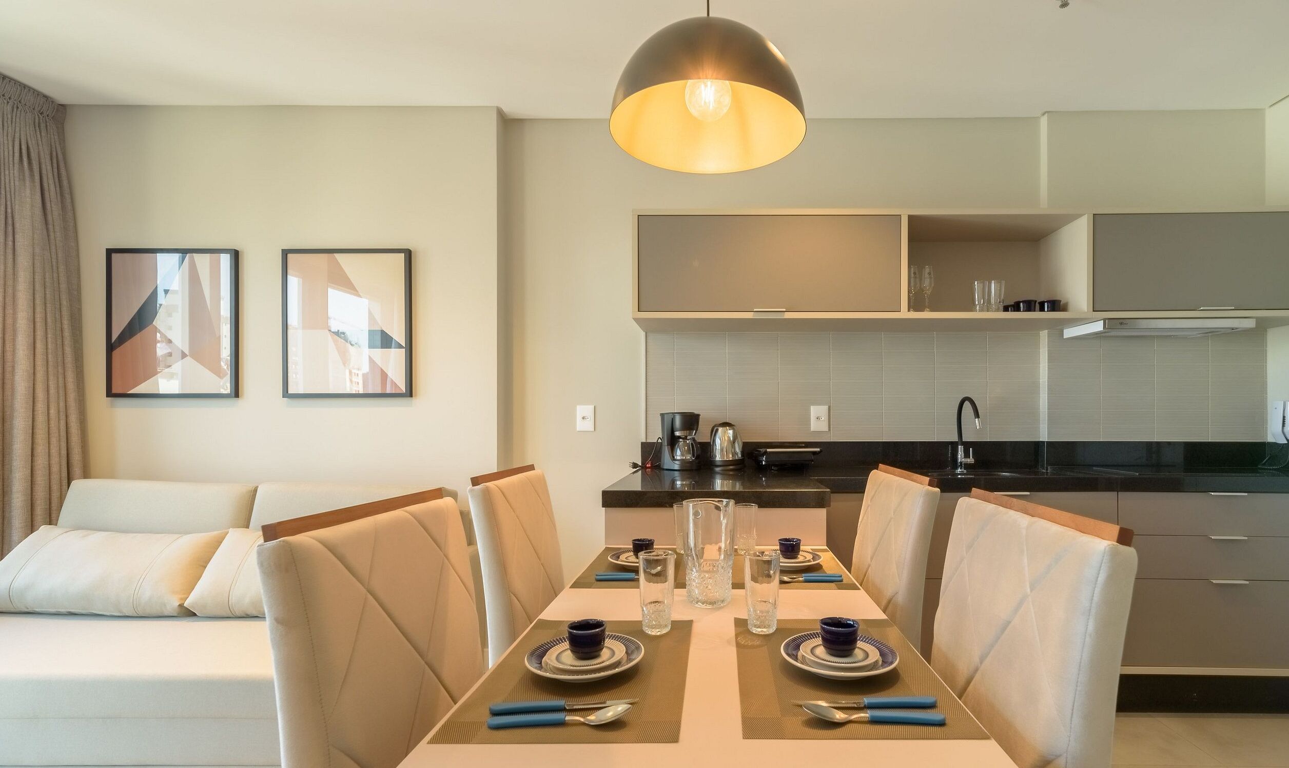 MHFs Apartamentos com Vista Mar Itapema