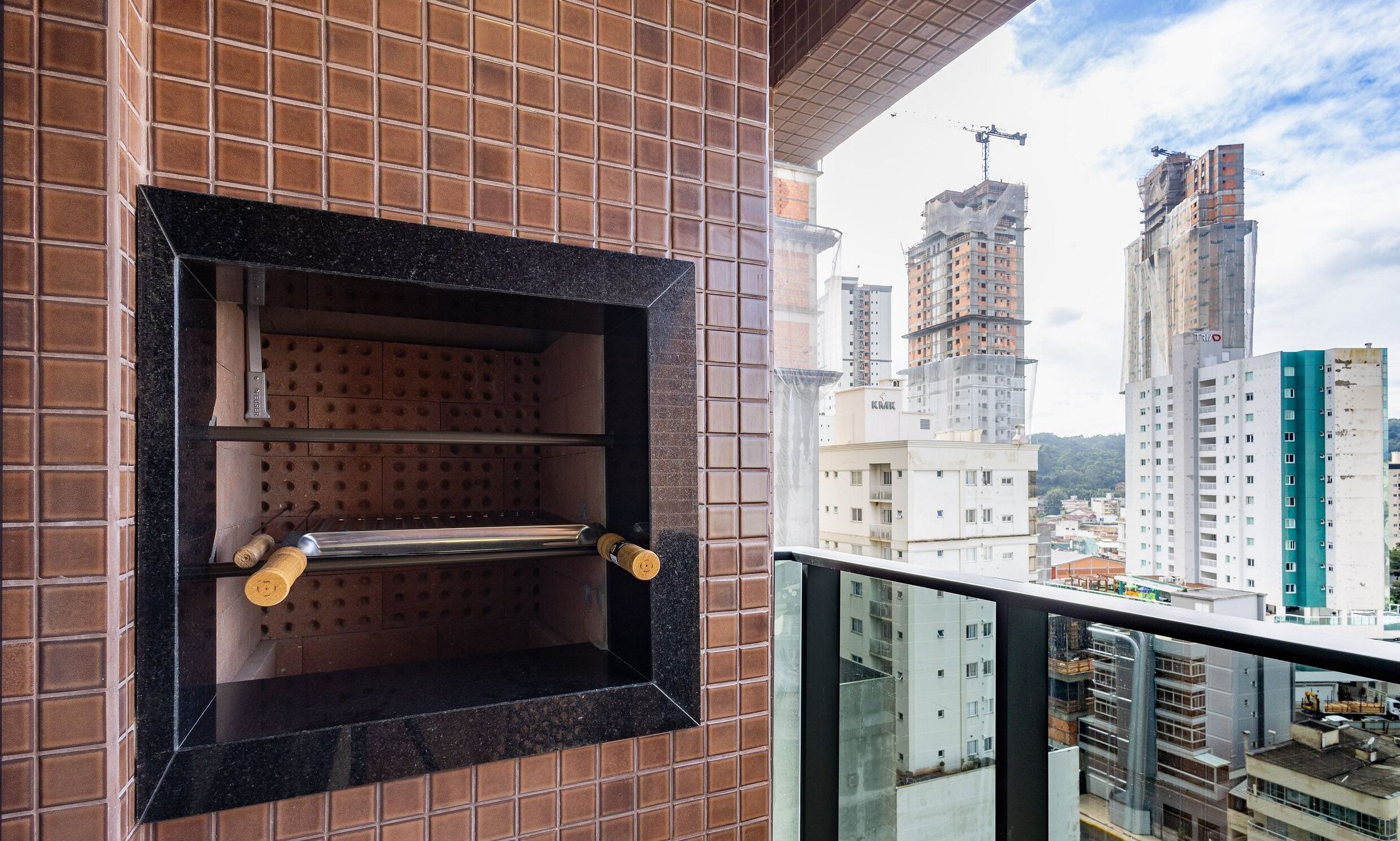 MHFs Apartamentos com Vista Mar Itapema