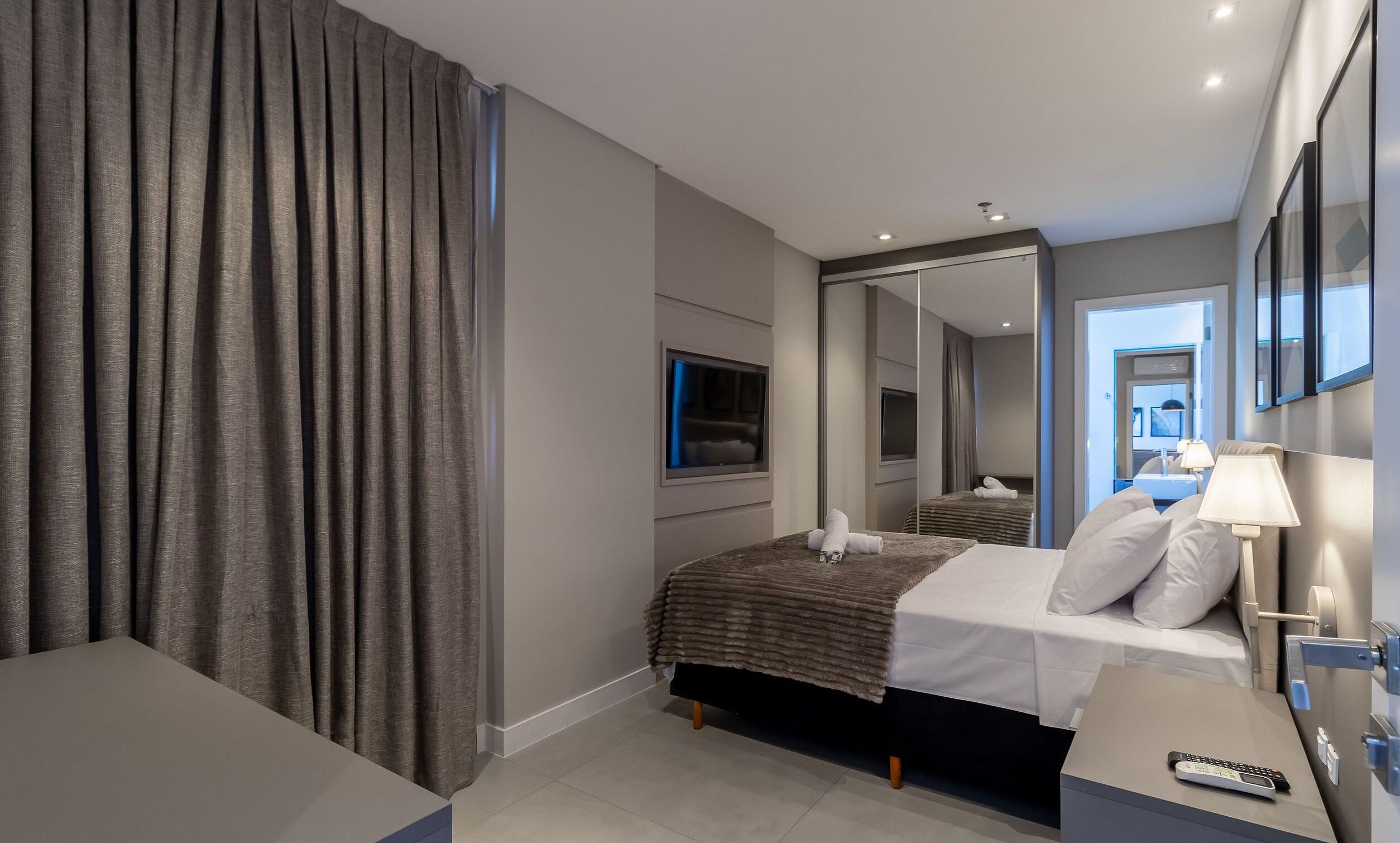 MHFs Apartamentos com Vista Mar Itapema