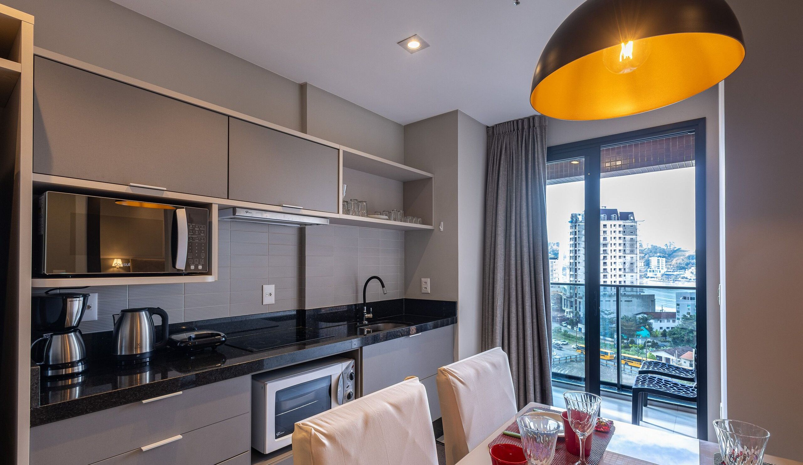 MHFs Apartamentos com Vista Mar Itapema