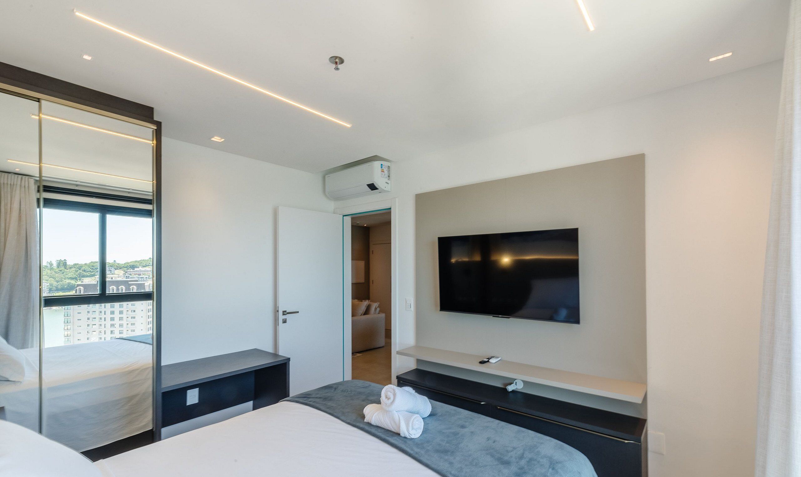 MHFs Apartamentos com Vista Mar Itapema