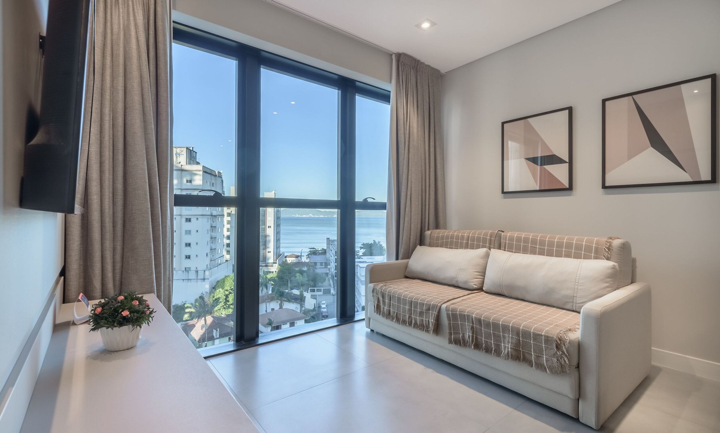 MHFs Apartamentos com Vista Mar Itapema