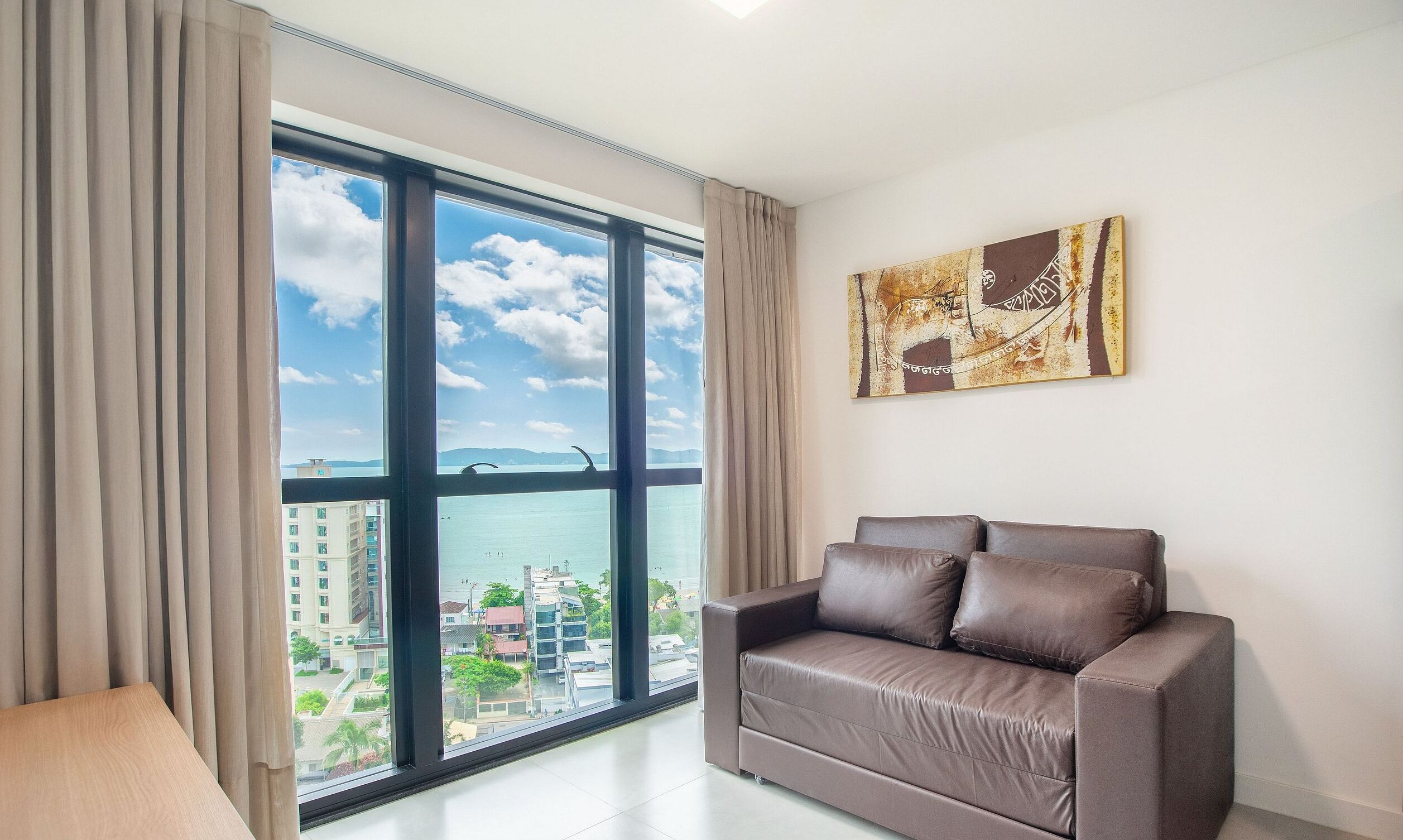 MHFs Apartamentos com Vista Mar Itapema