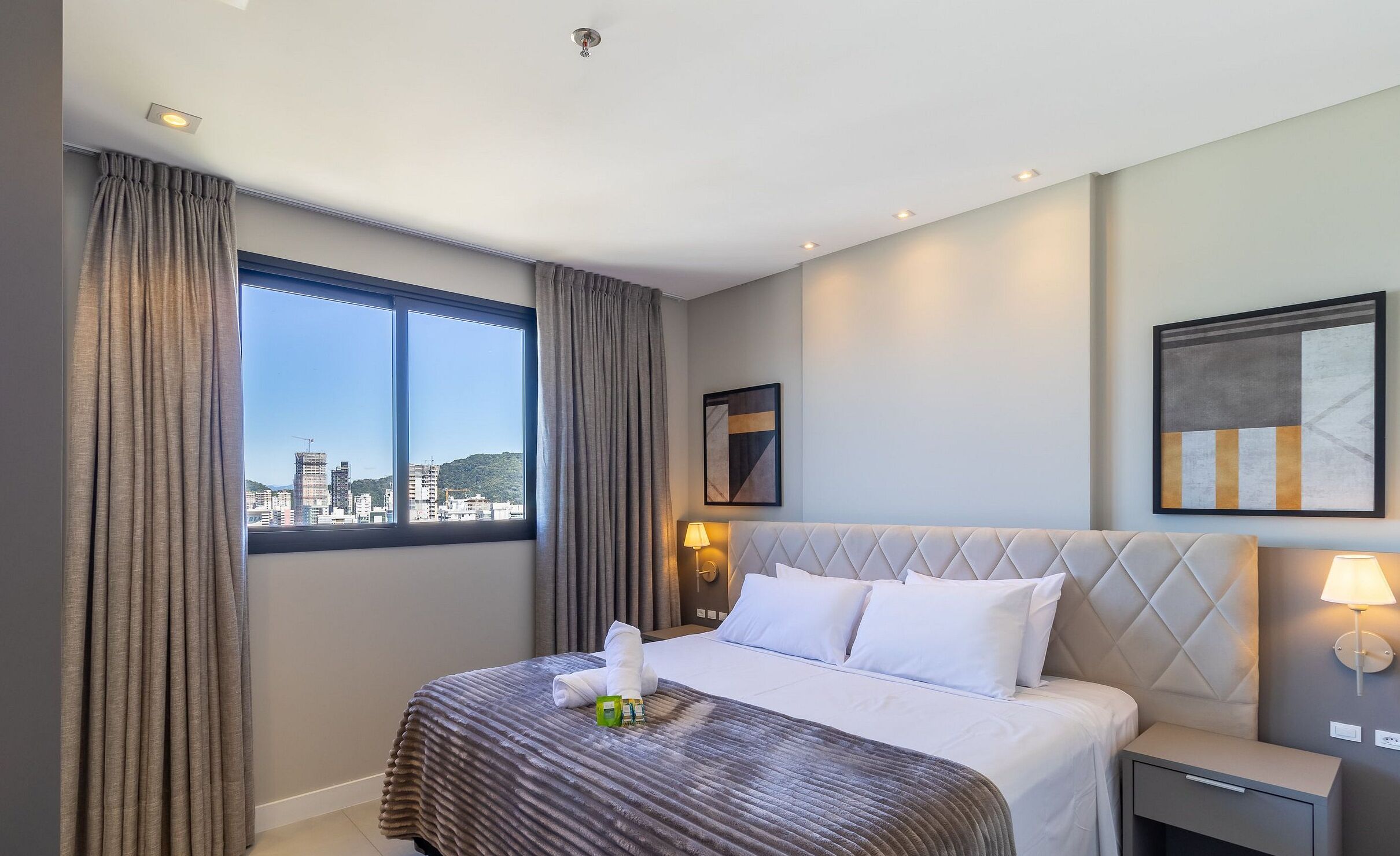 MHFs Apartamentos com Vista Mar Itapema