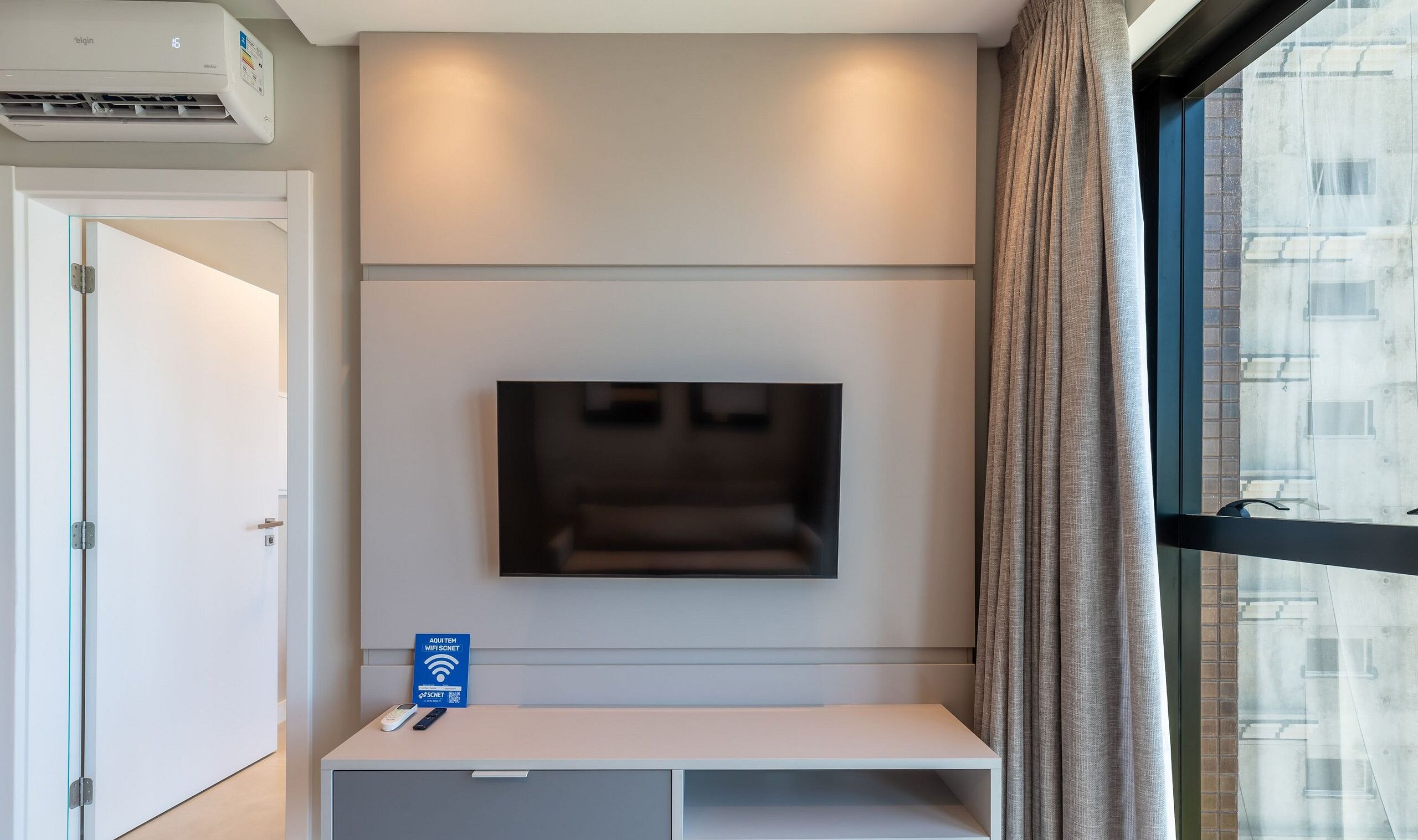 MHFs Apartamentos com Vista Mar Itapema