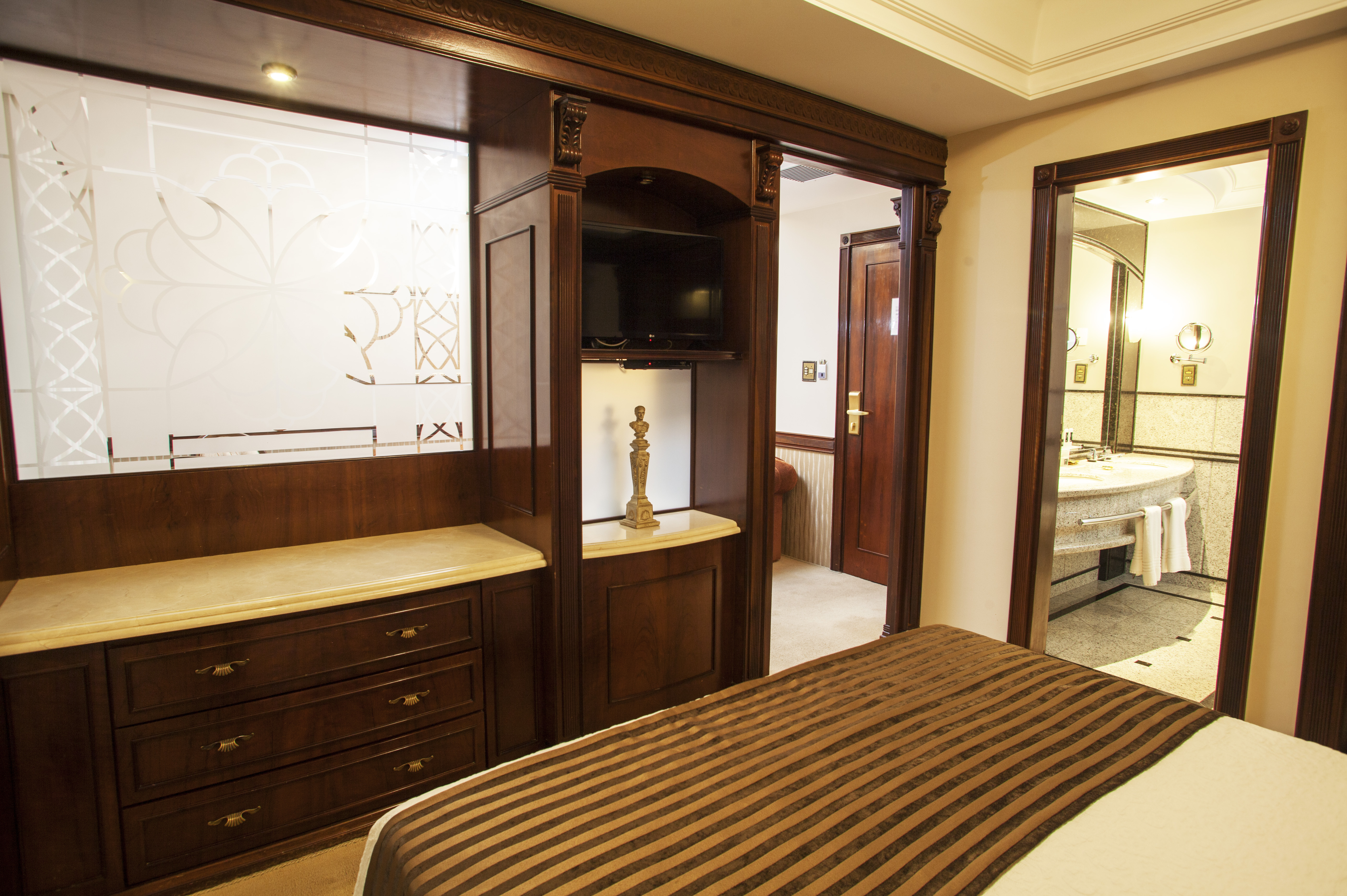 Bourbon Londrina Business