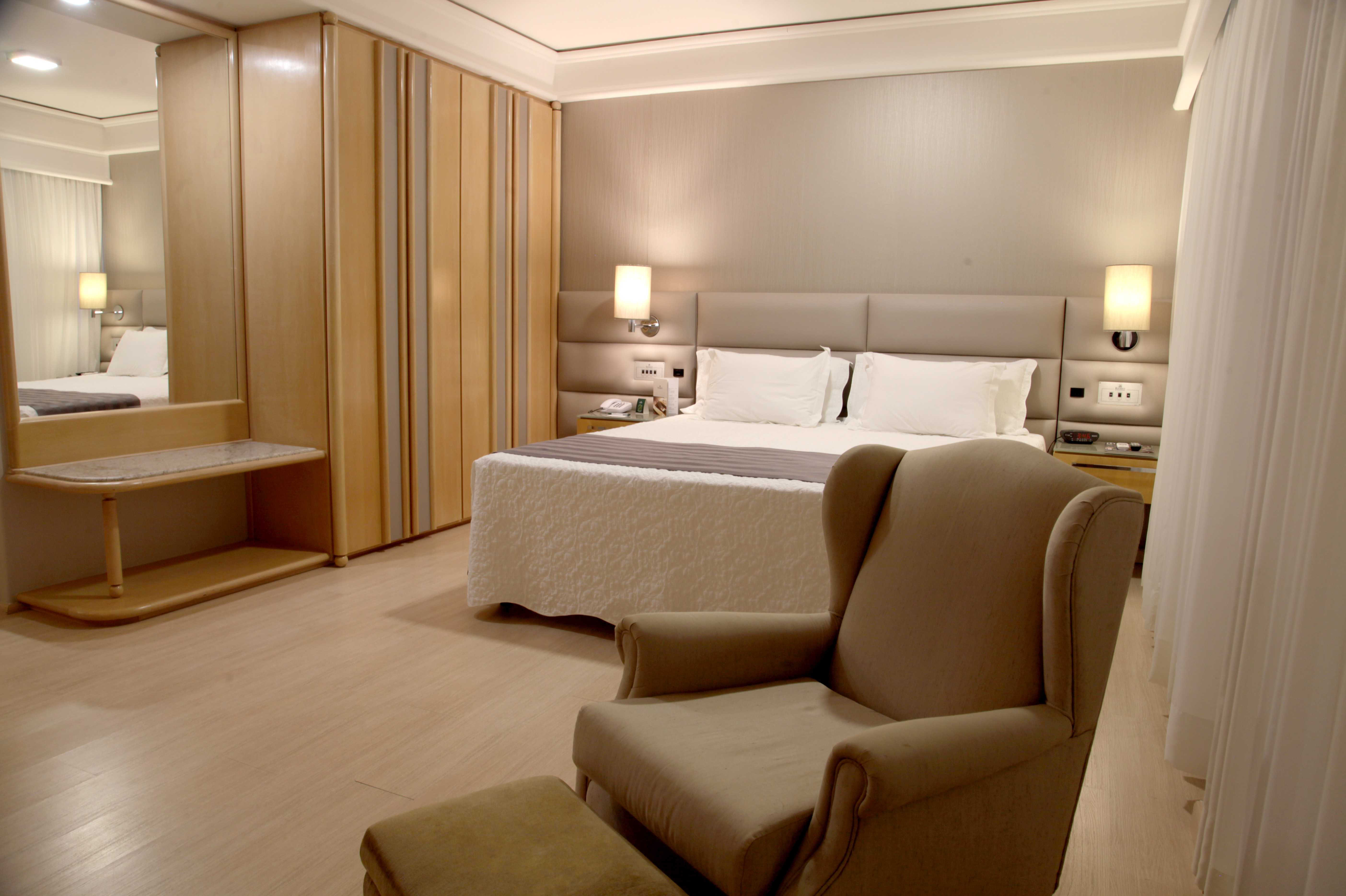 Bourbon Londrina Business