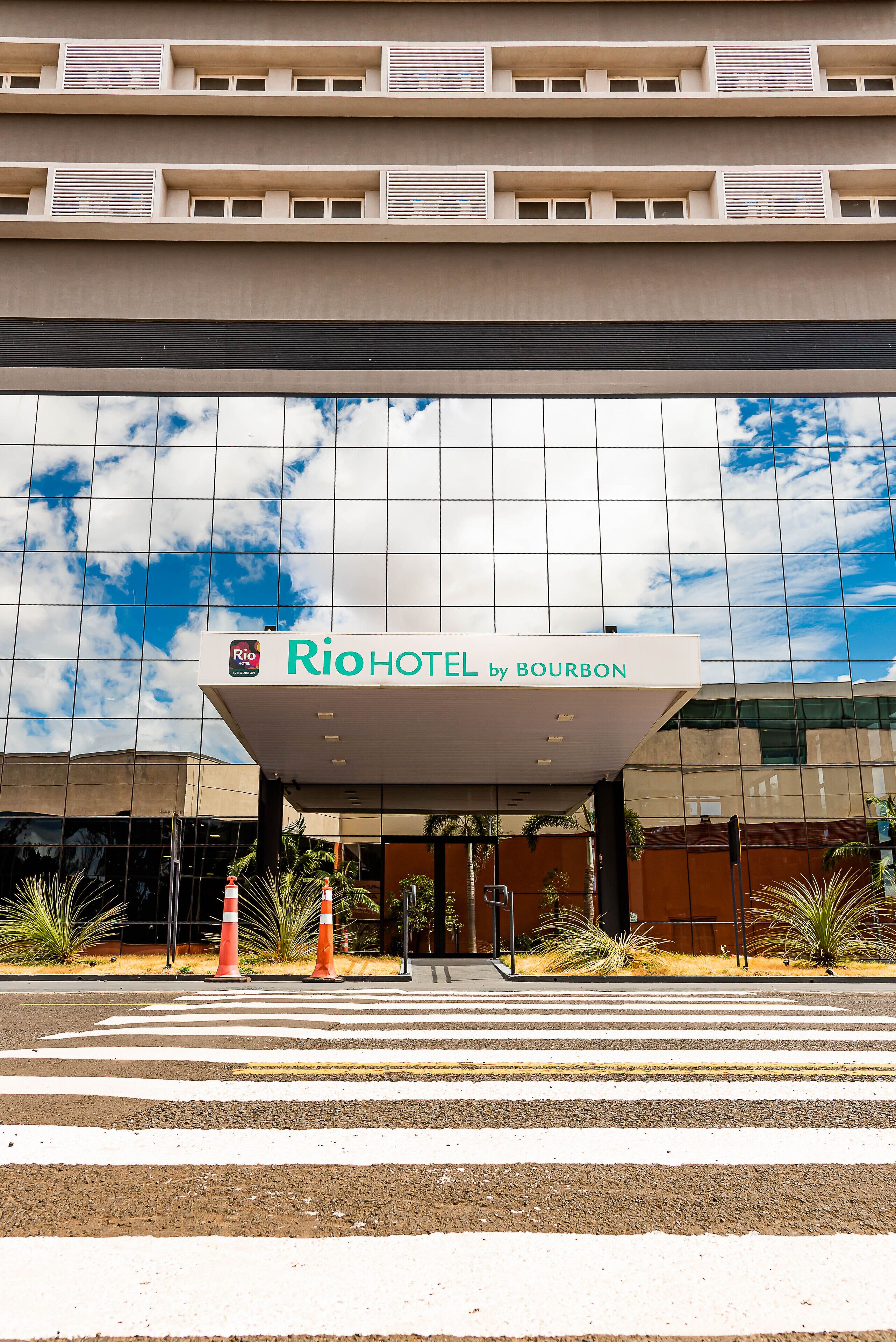 Rio Hotel by Bourbon Maringá