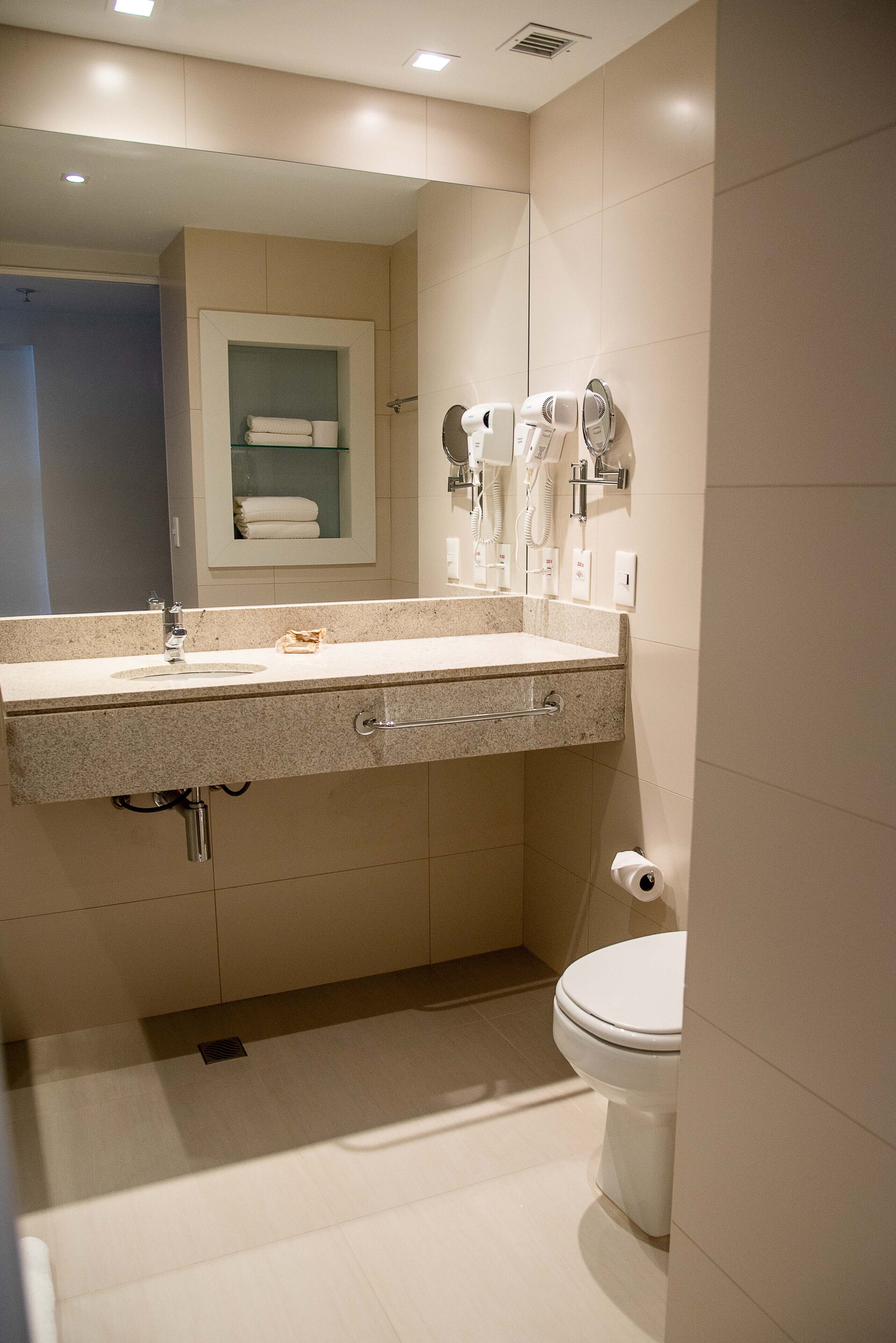 Rio Hotel by Bourbon Maringá