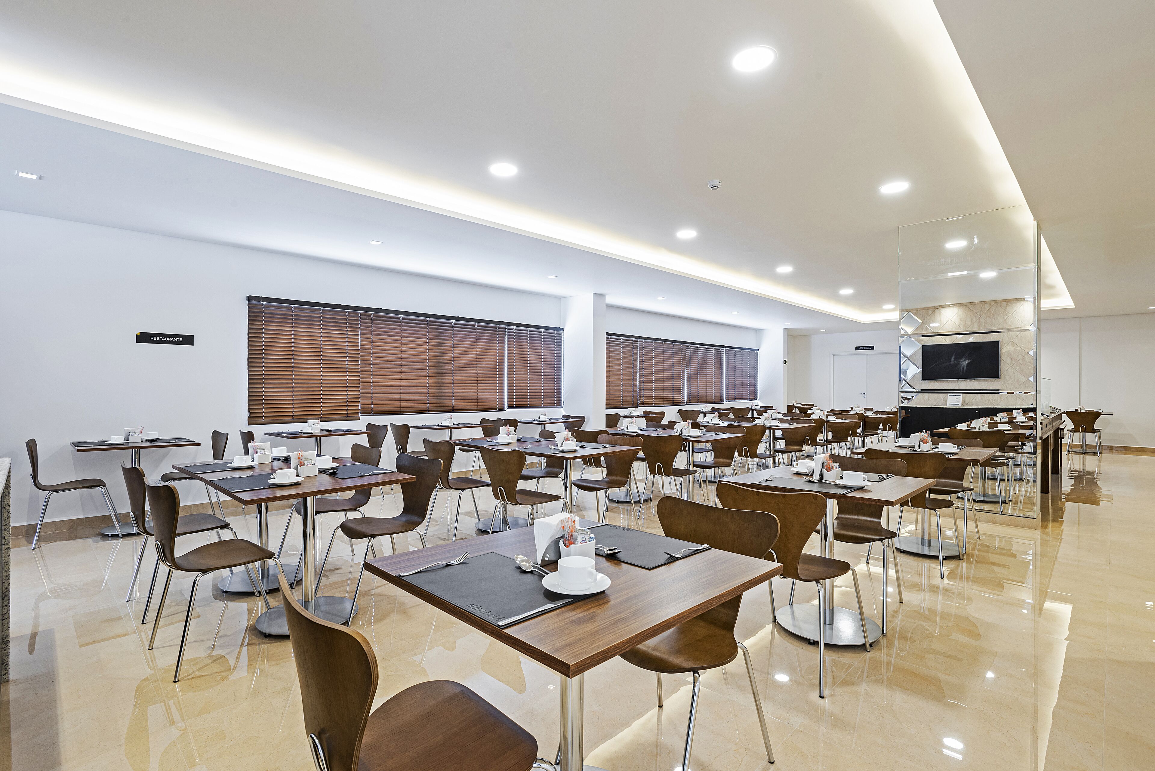 Slim Curitiba Joao Bettega by Slaviero Hoteis