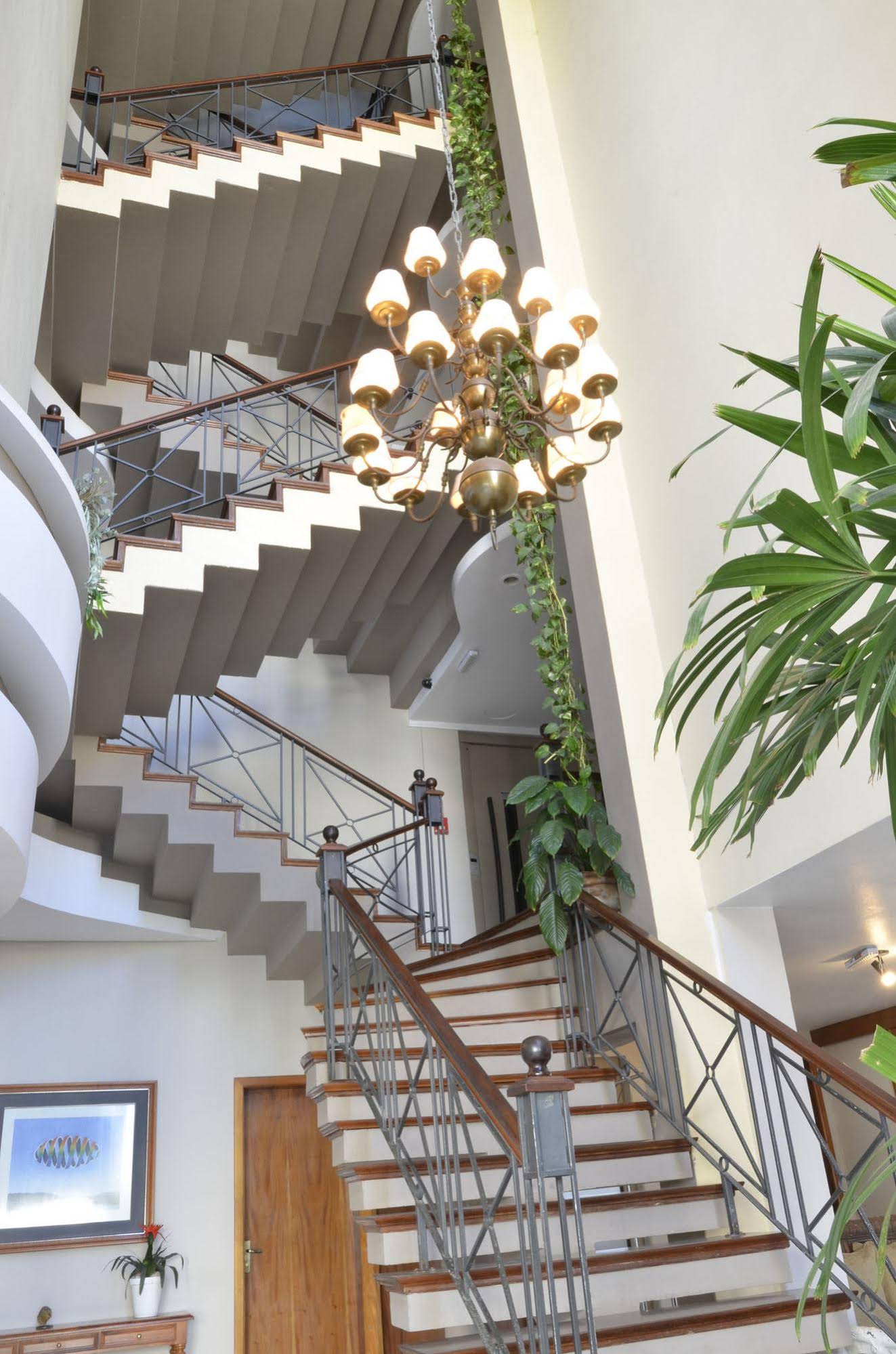 Villa Moura Apart Hotel