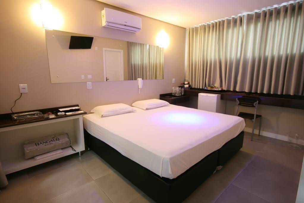 Bangalô Motel