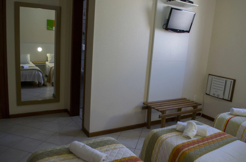 Hotel Lunes