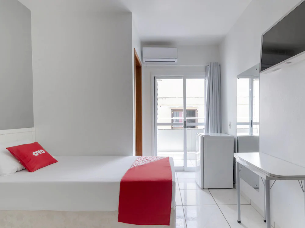 Teuthos Hotel by OYO Rooms