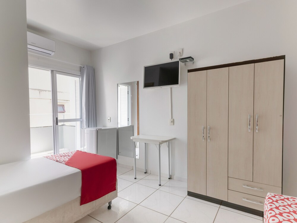 Teuthos Hotel by OYO Rooms