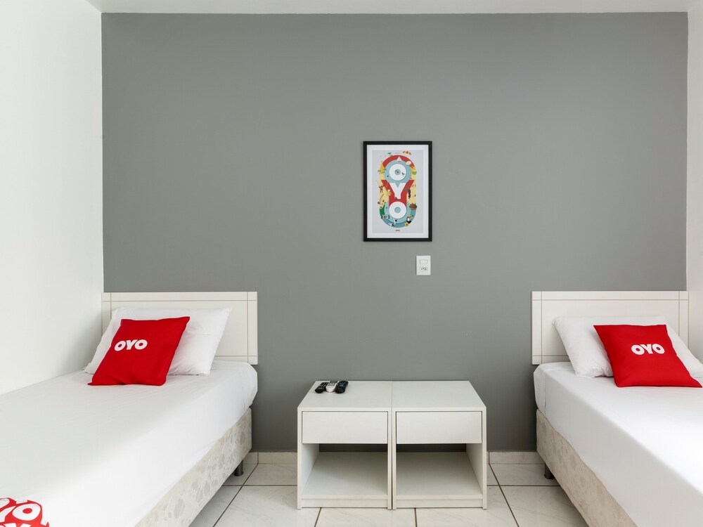 Teuthos Hotel by OYO Rooms