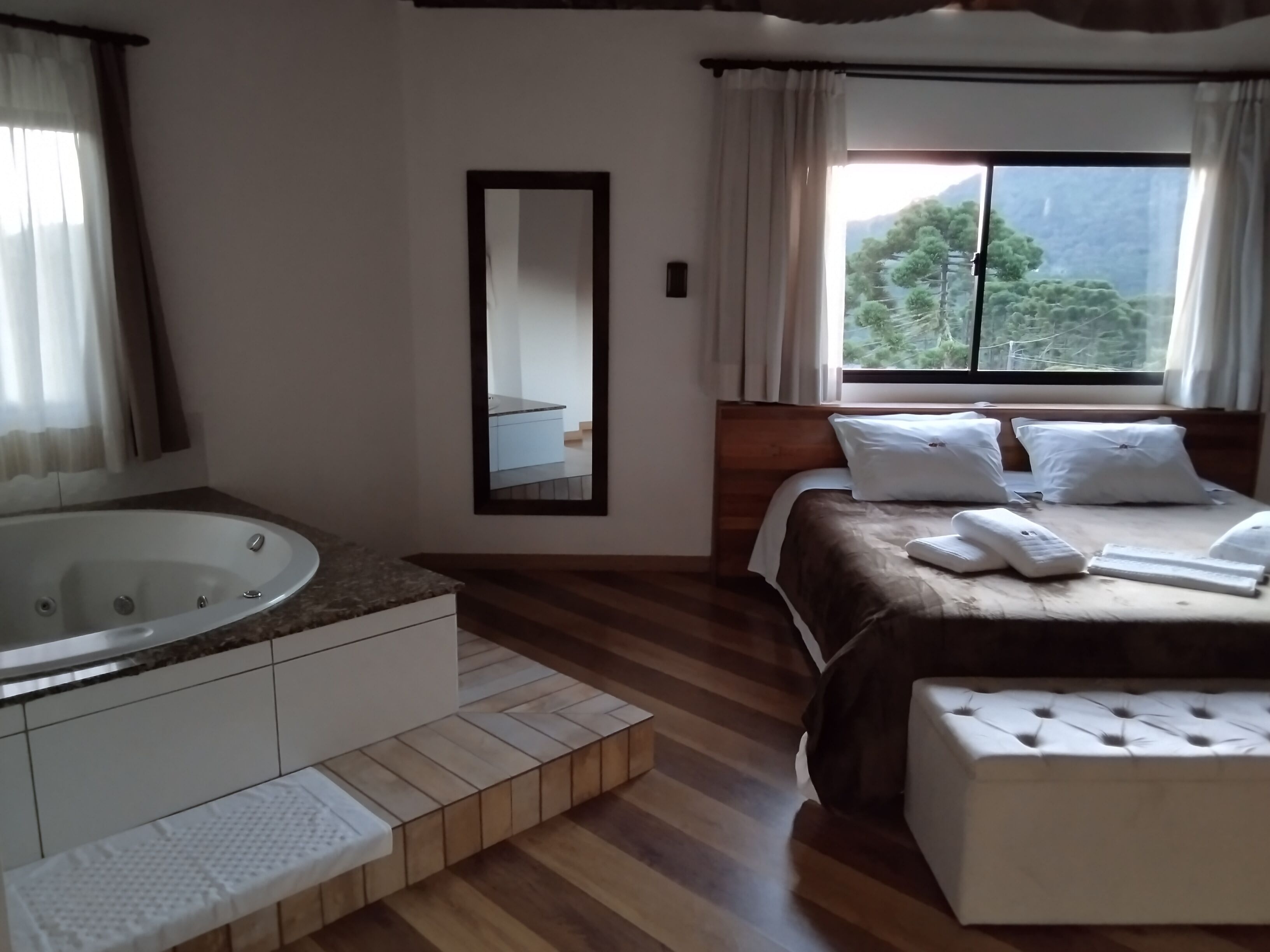 Hibisco Home Hotel
