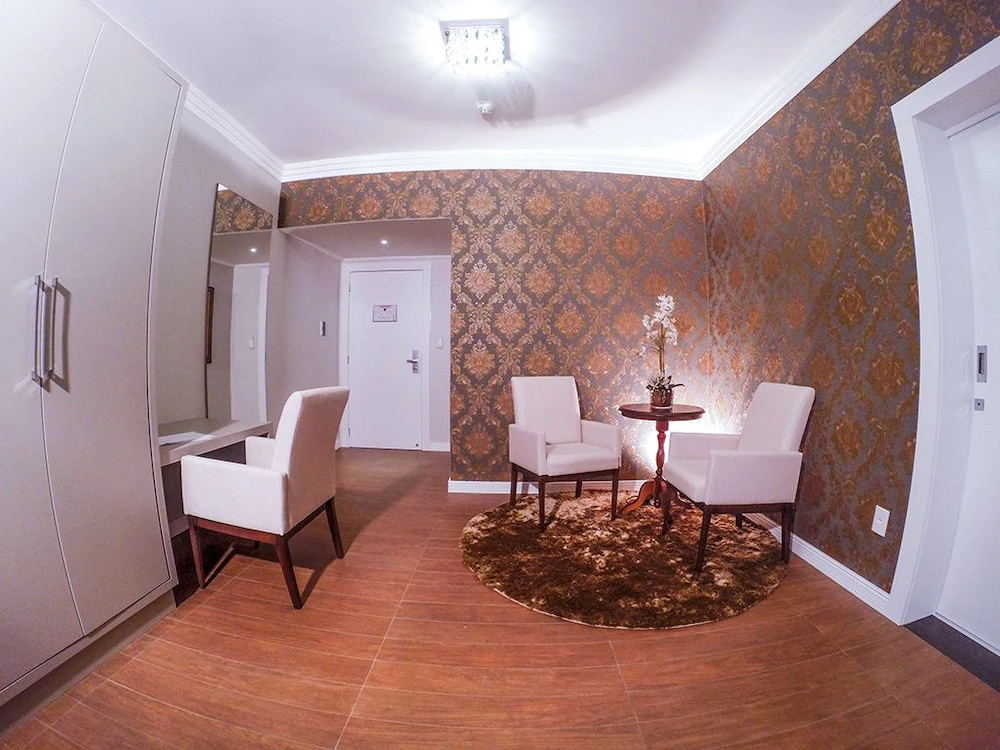 Seville Park Hotel