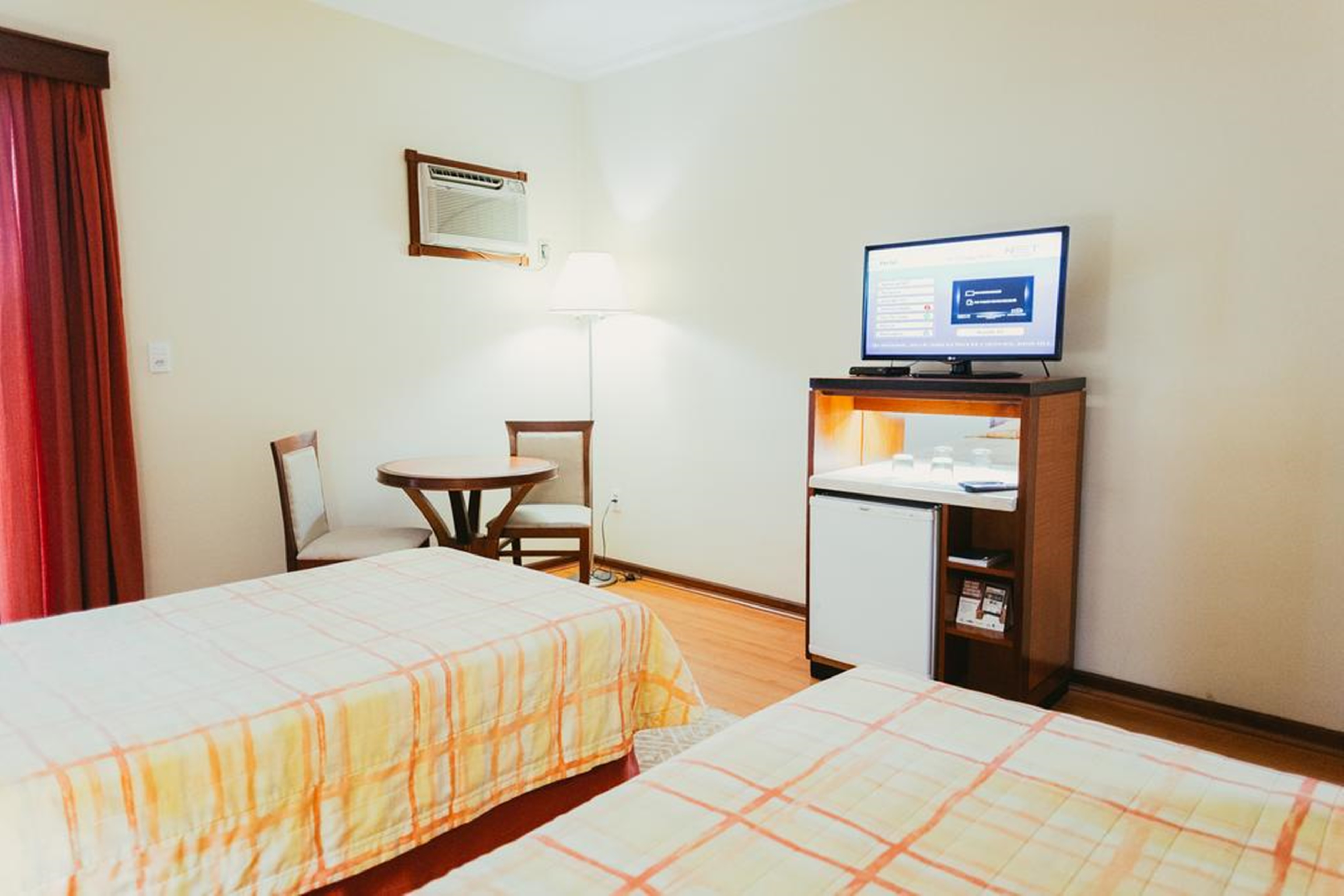 Summit Suítes Hotel Jundiaí