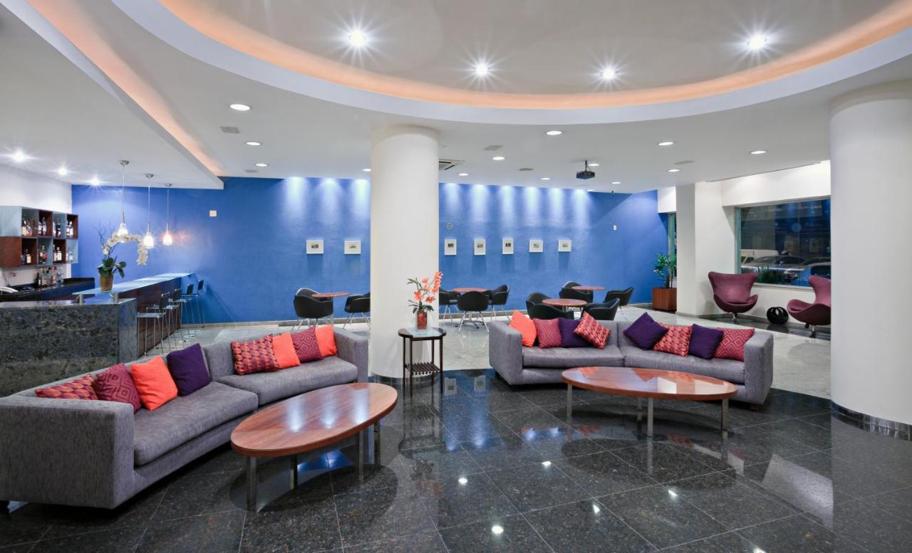 Regency Park Hotel