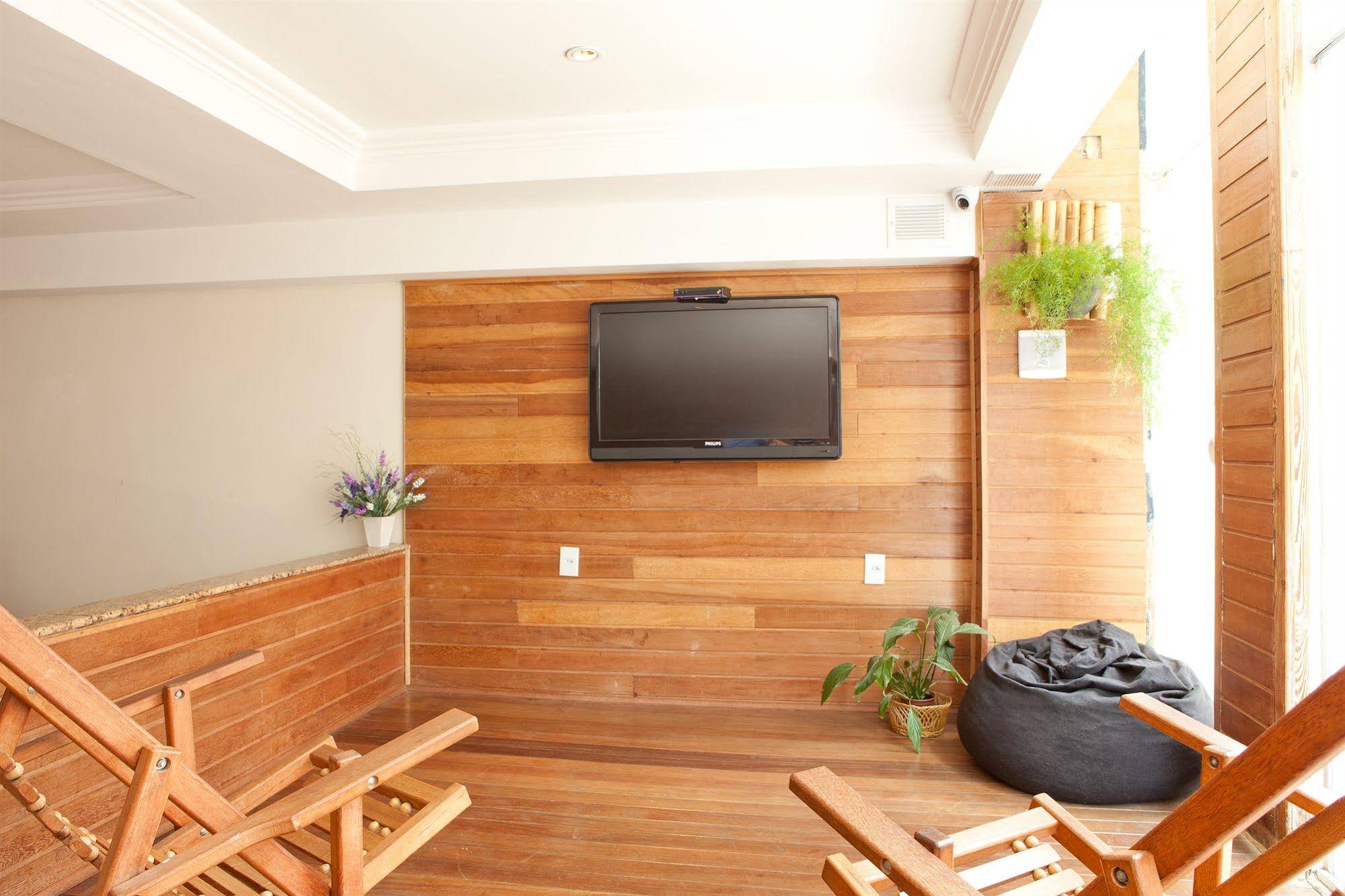 HMG Suites Inn Rio