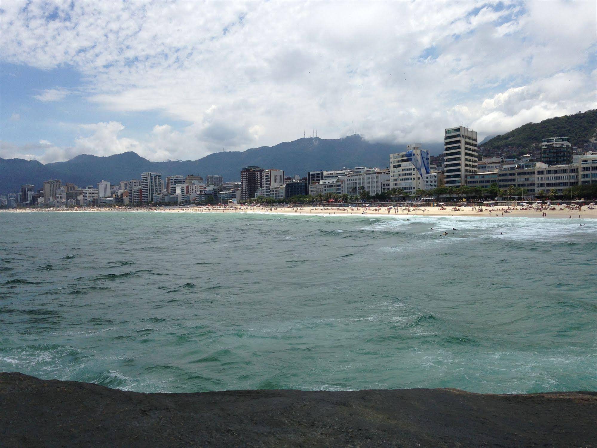 HMG Suites Inn Rio