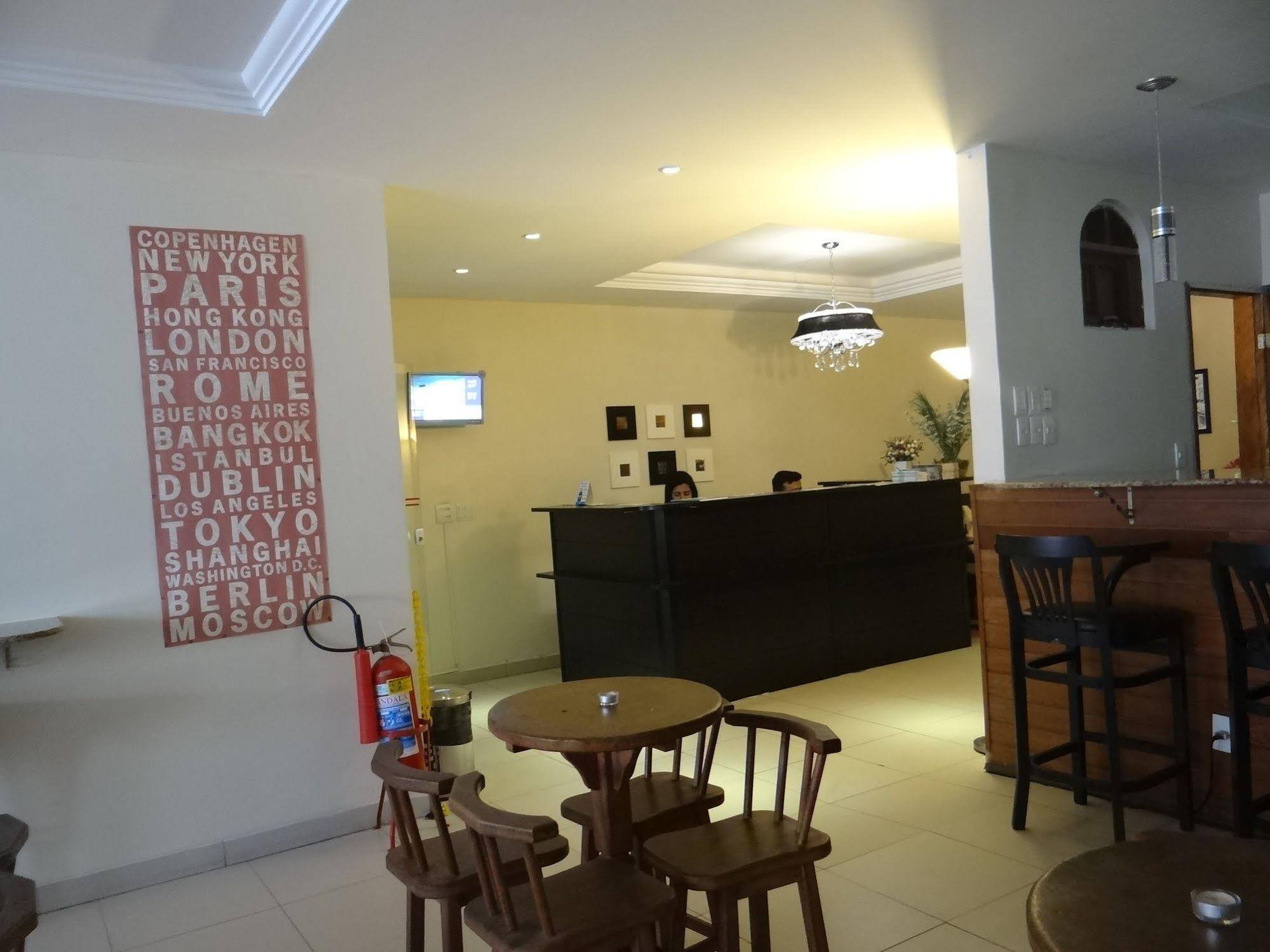 HMG Suites Inn Rio