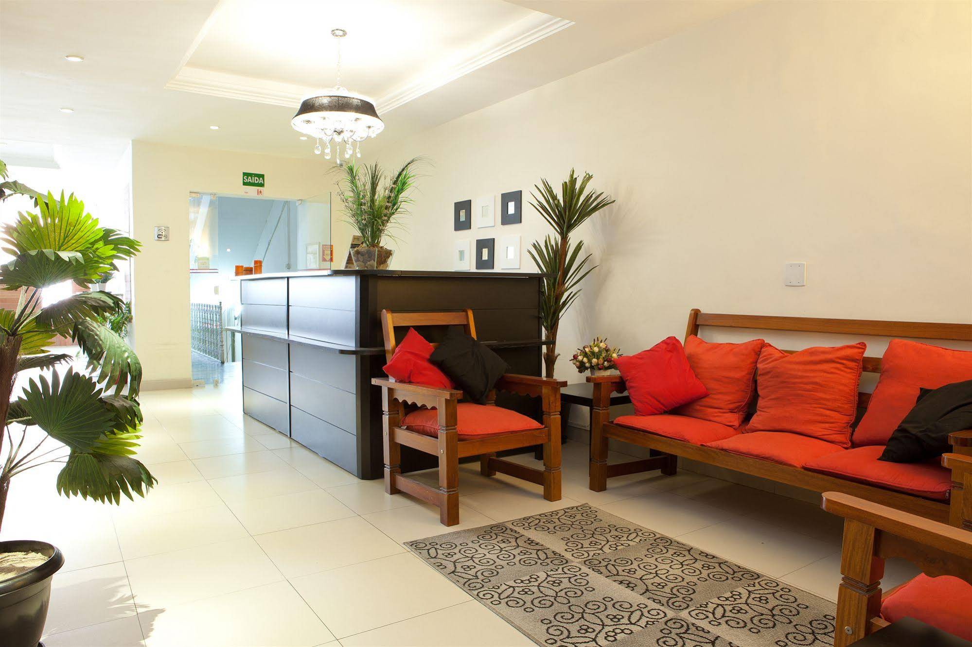 HMG Suites Inn Rio
