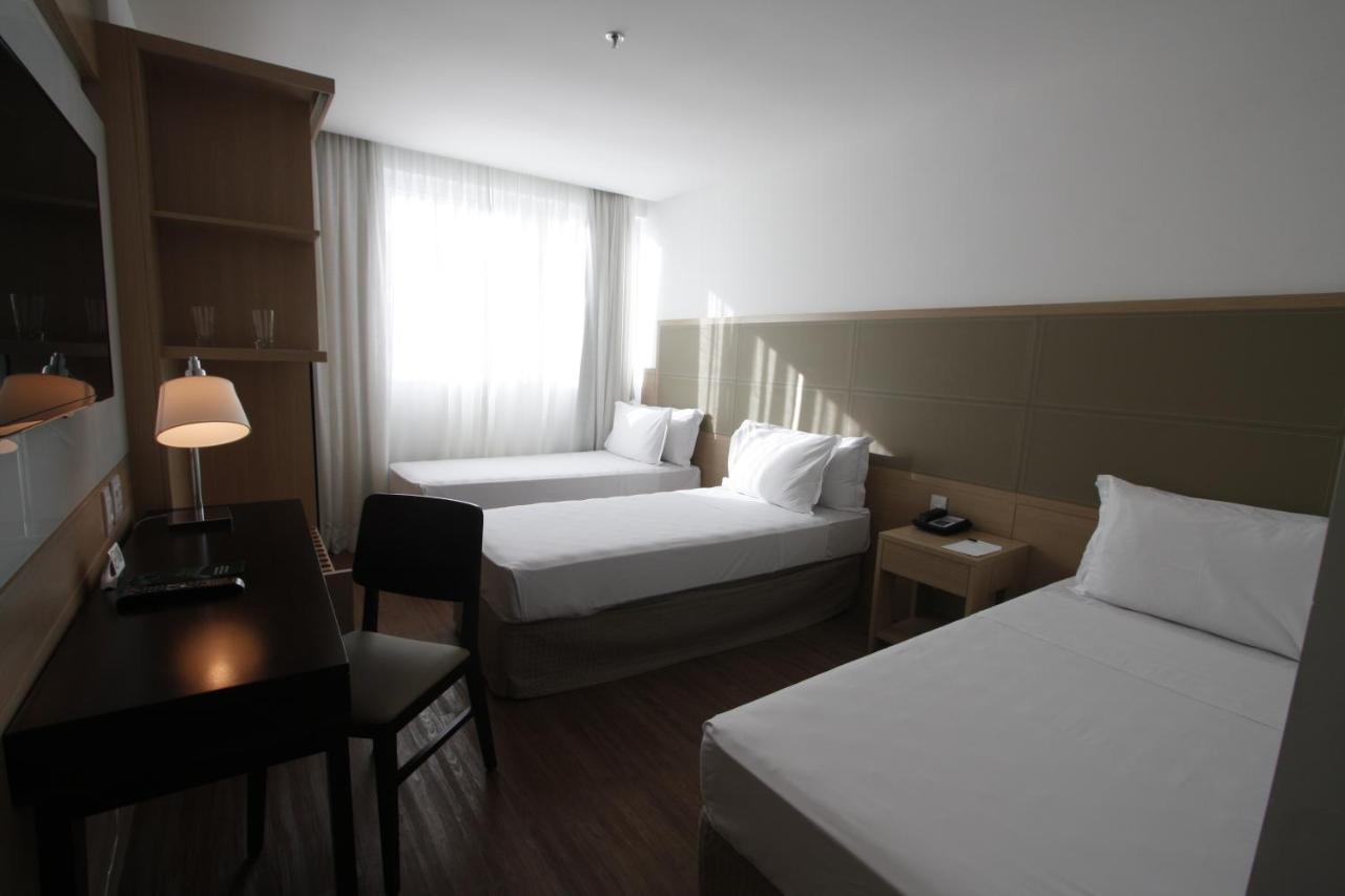 Americas Barra Hotel