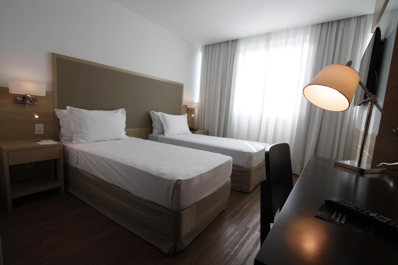 Americas Barra Hotel