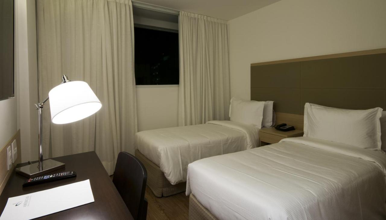 Americas Barra Hotel