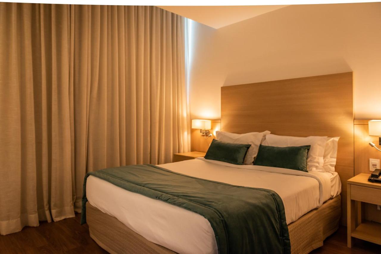 Americas Barra Hotel
