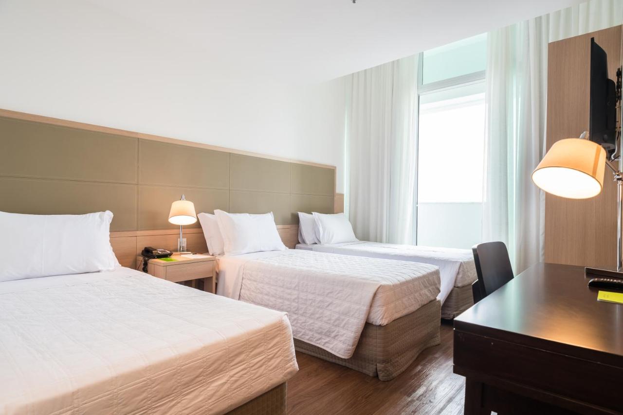 Americas Barra Hotel