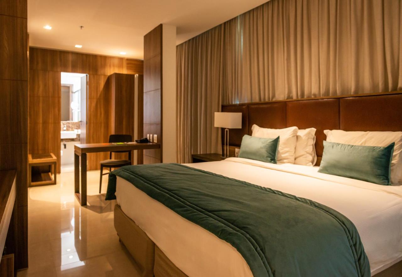 Americas Barra Hotel
