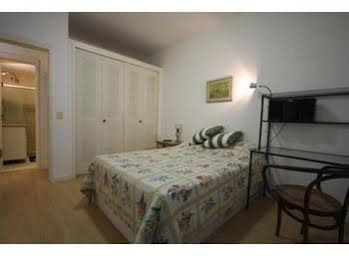 Artigas 407