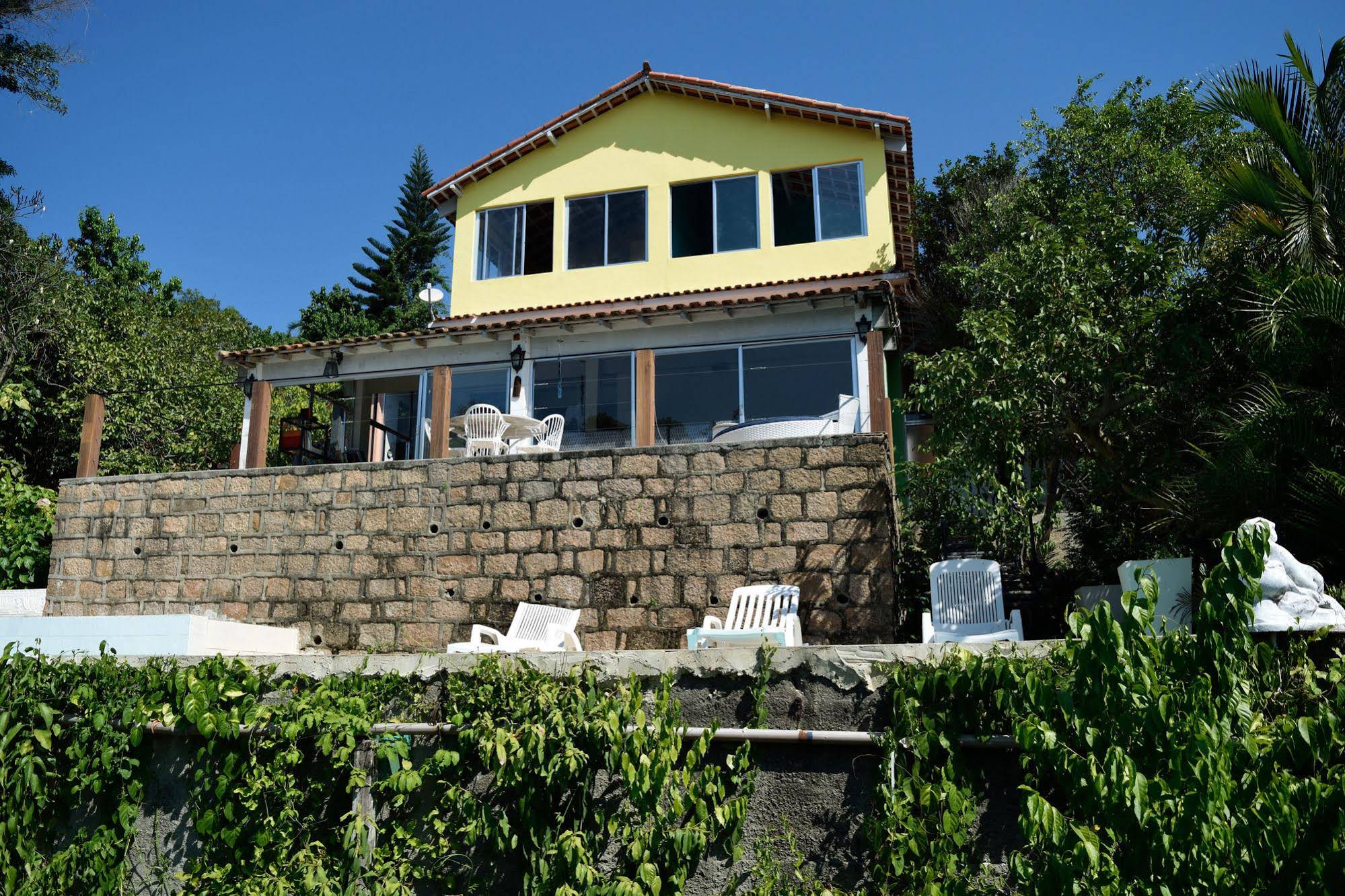 Banana Leaf Eco Hostel