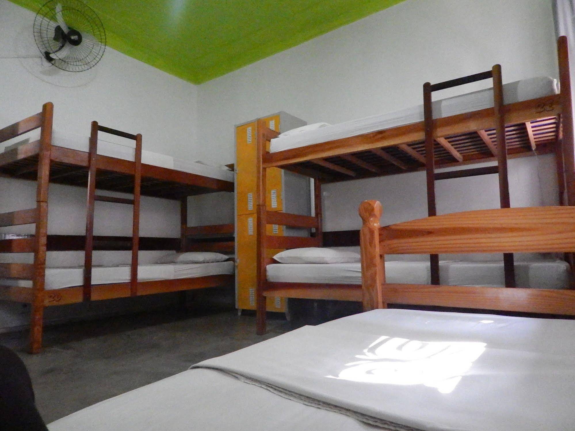 Cafofo Hostel - Albergue