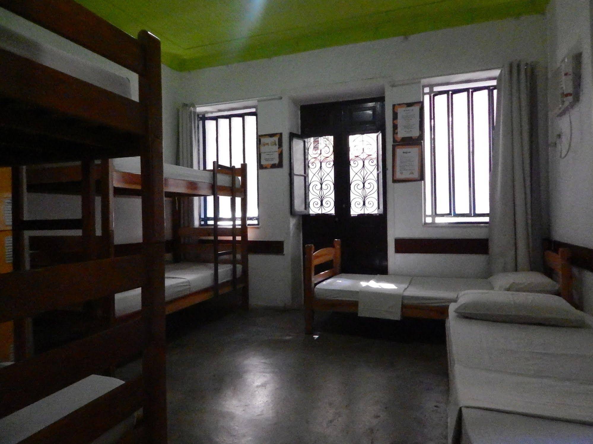 Cafofo Hostel - Albergue
