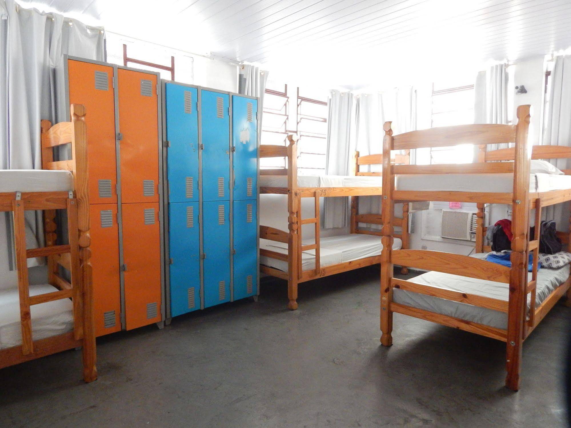 Cafofo Hostel - Albergue