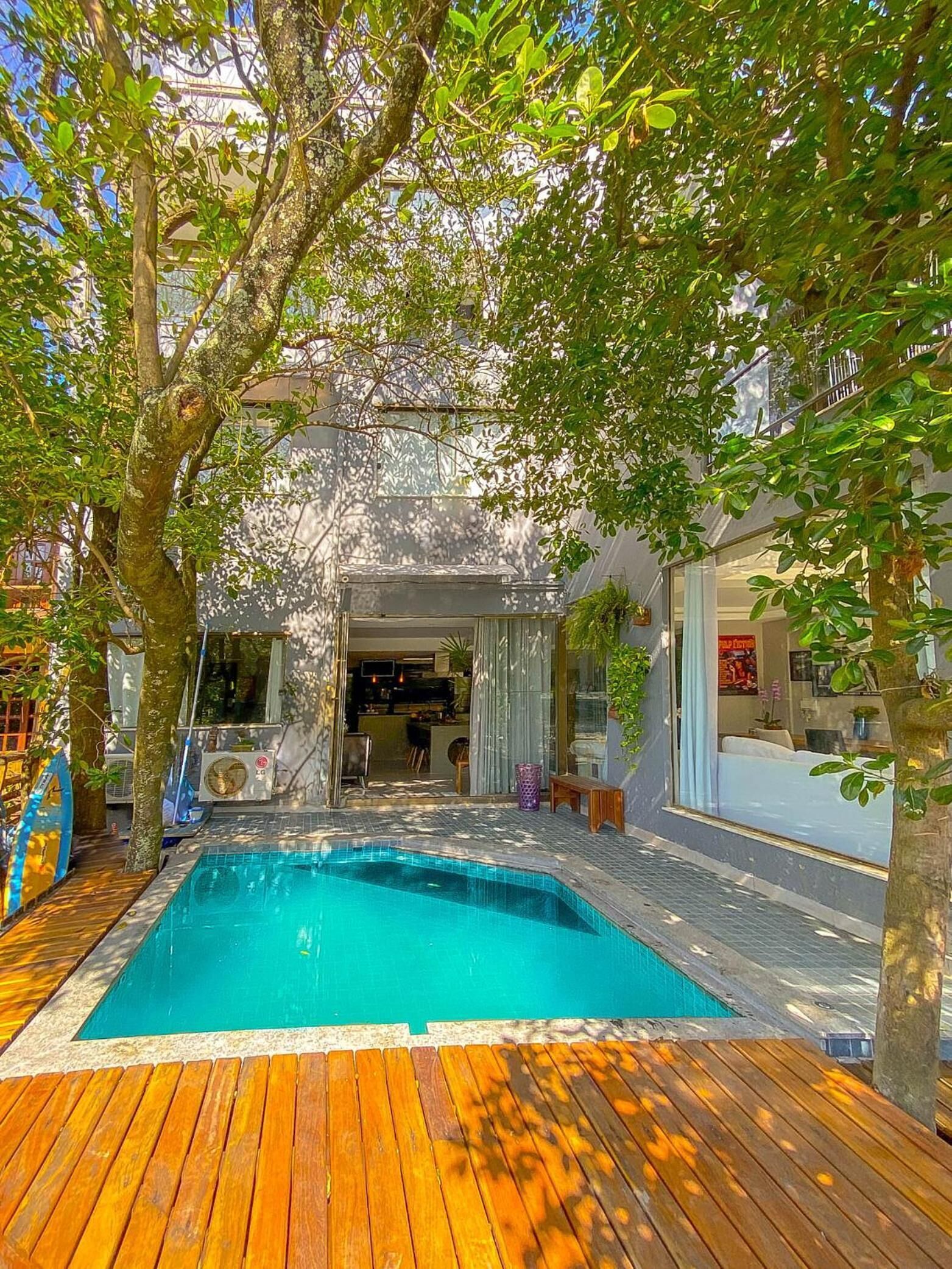 Casanova Residence