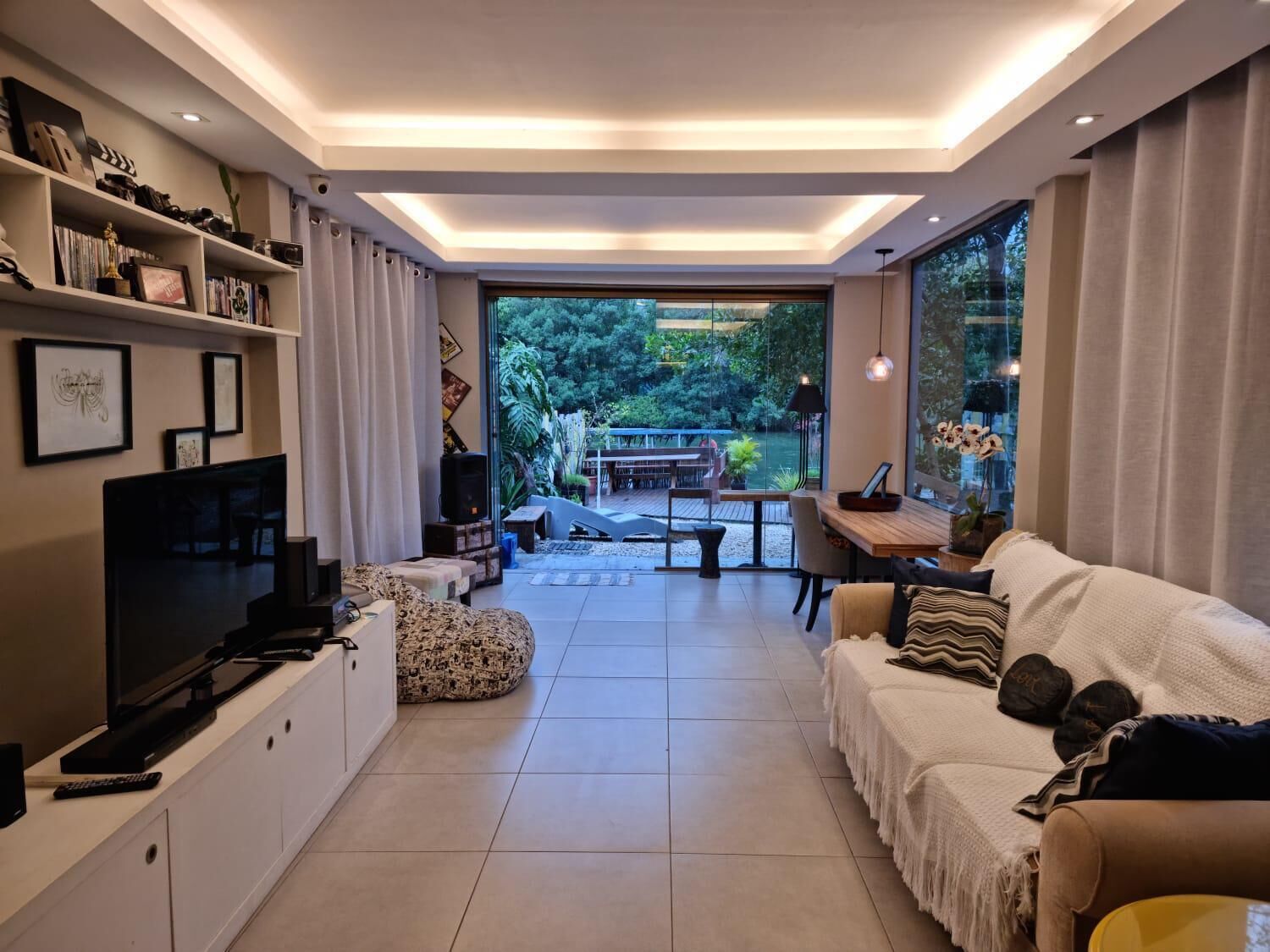 Casanova Residence