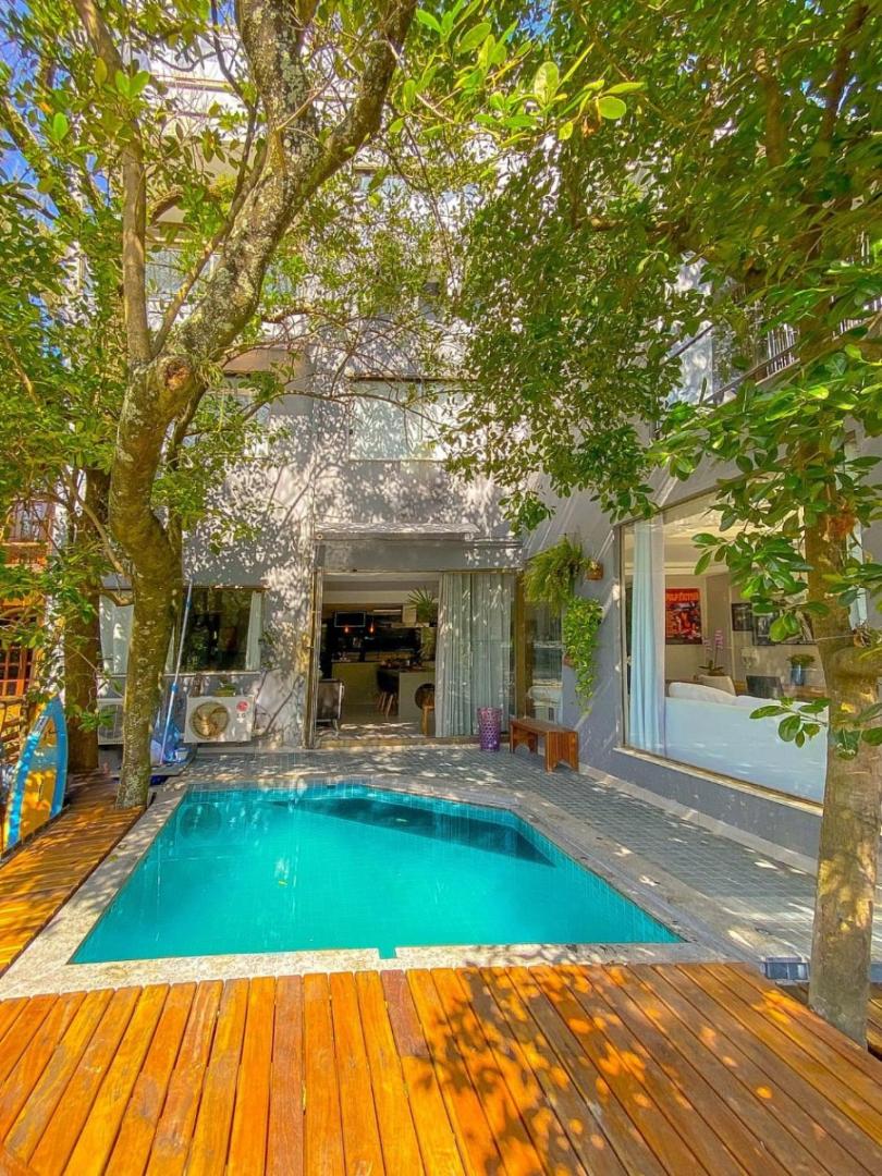 Casanova Residence