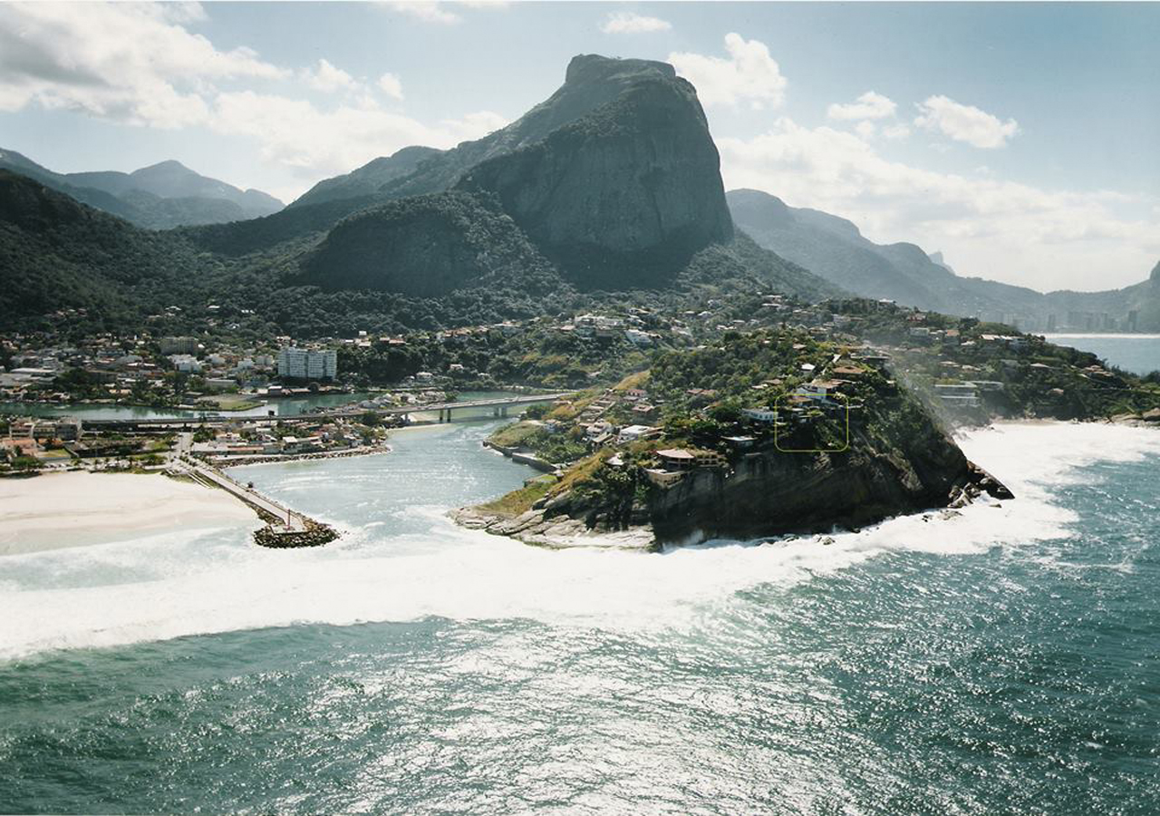 Cliffside Guest House & Experience