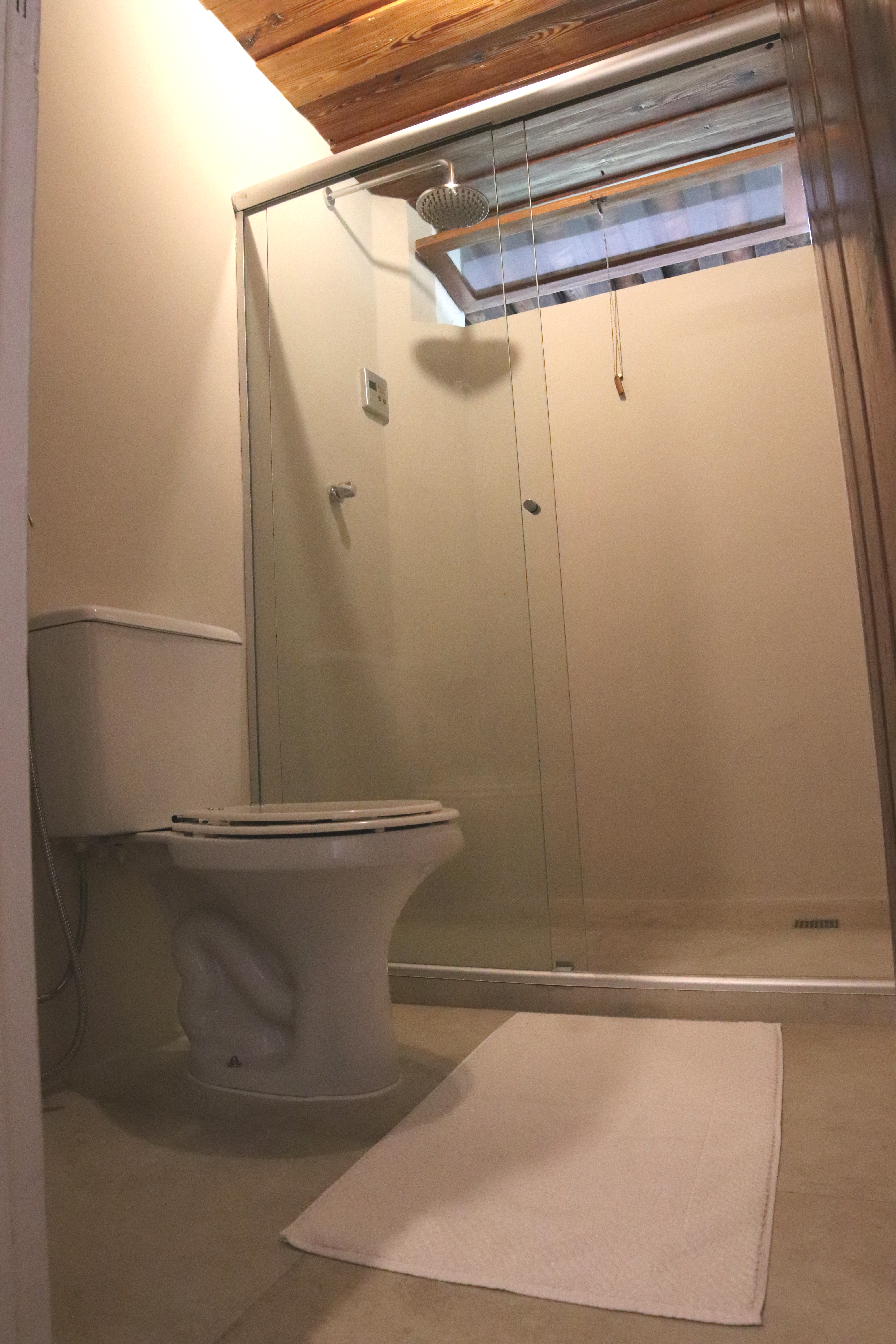 Cliffside Guest House & Experience